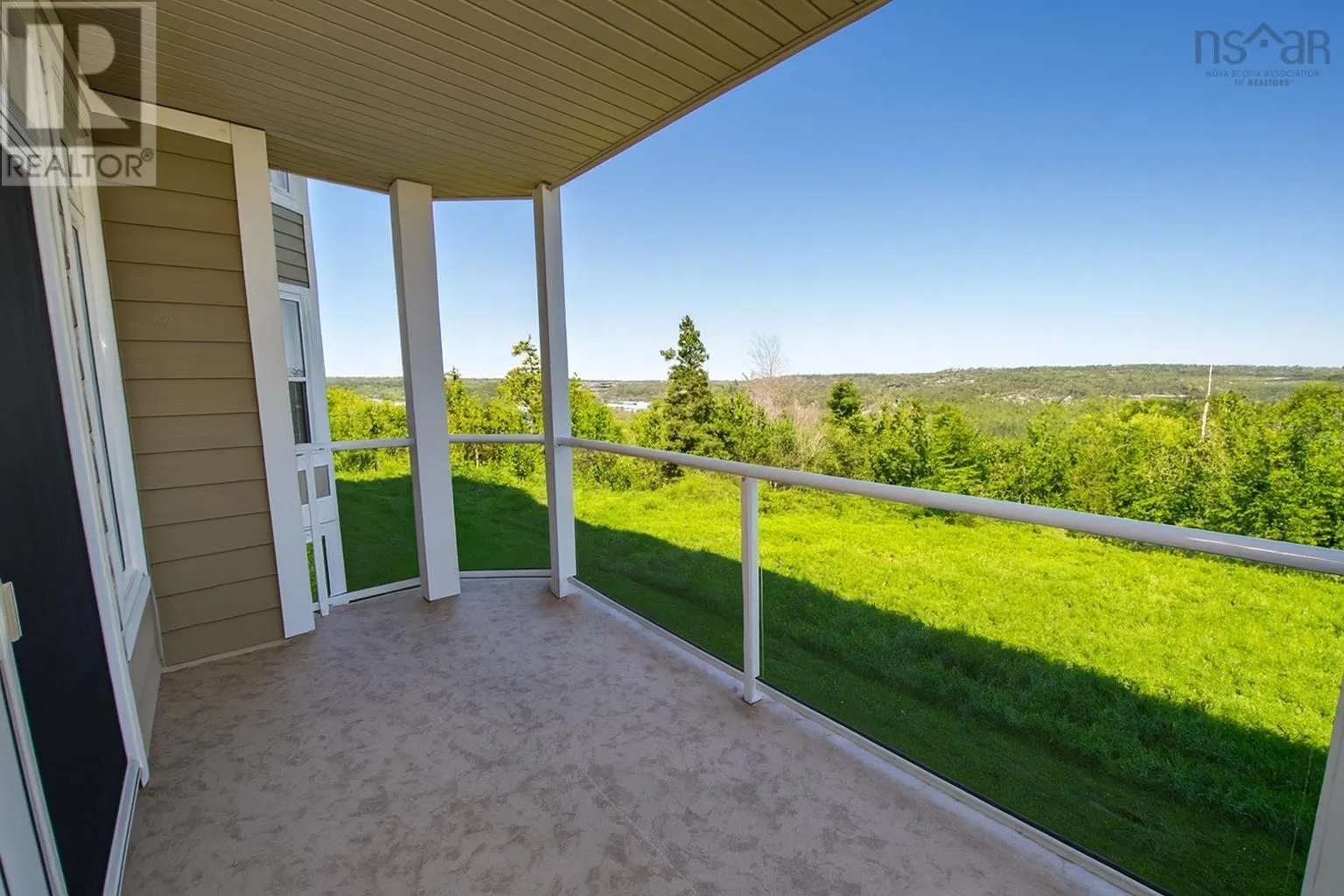 105 168 Green Village Lane