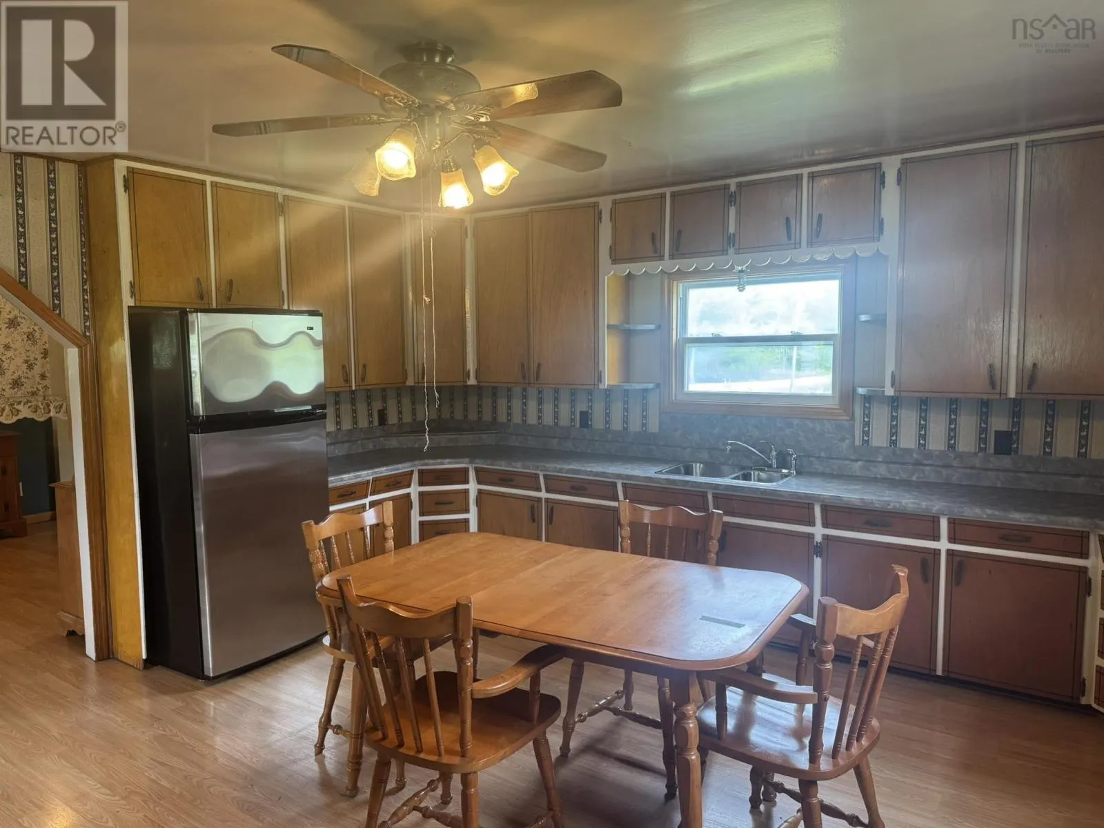 185 West Caledonia Road