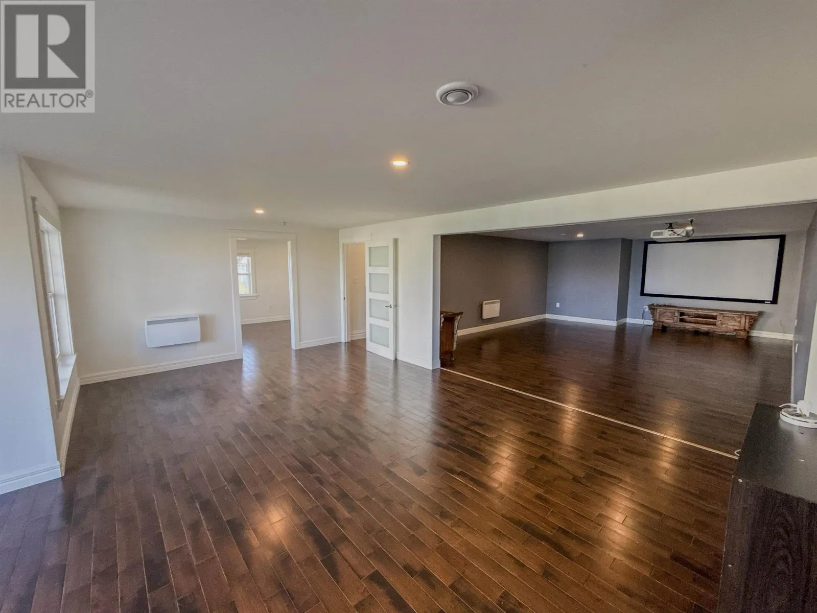 18 Paget Crescent