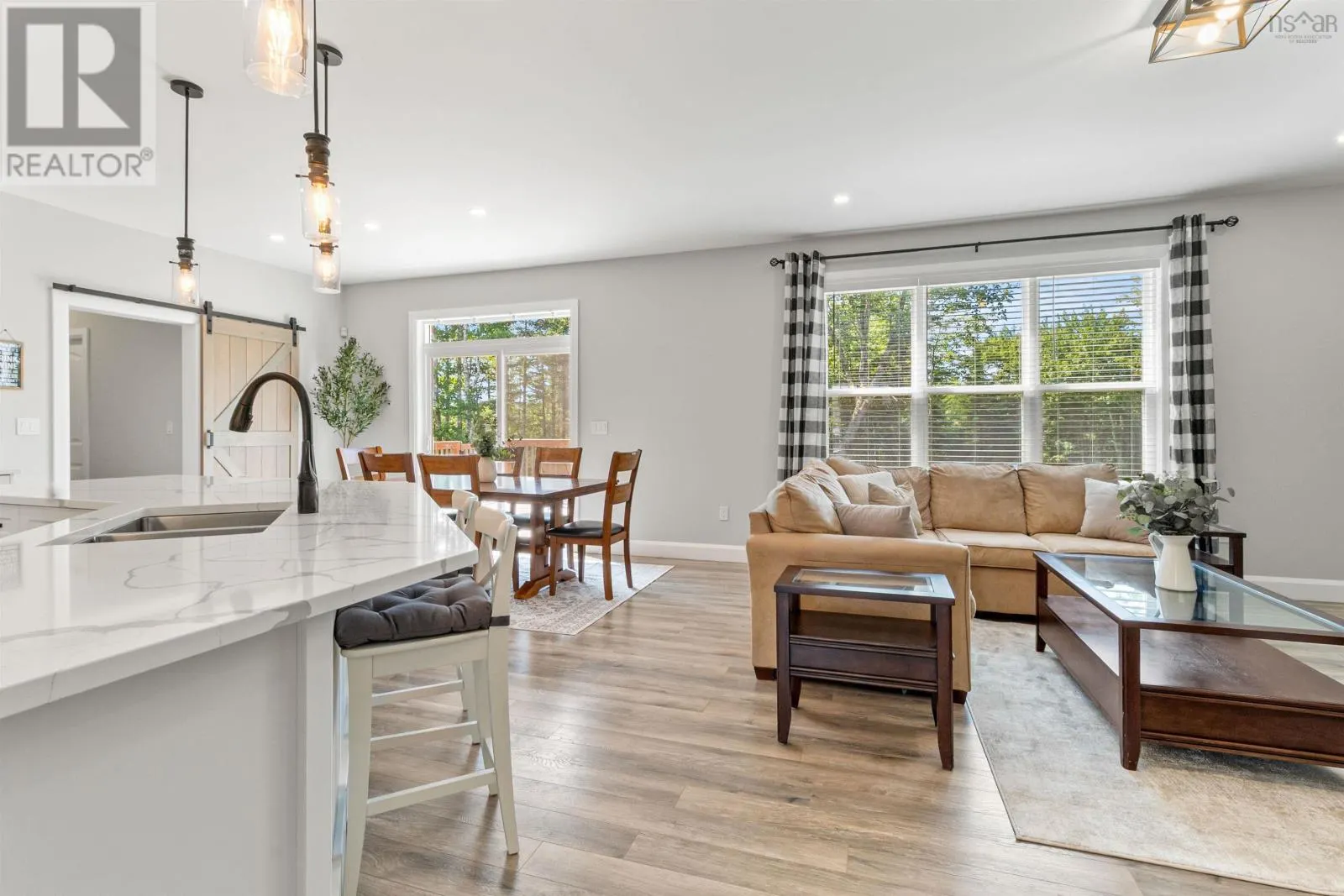 379 Meadow View Way