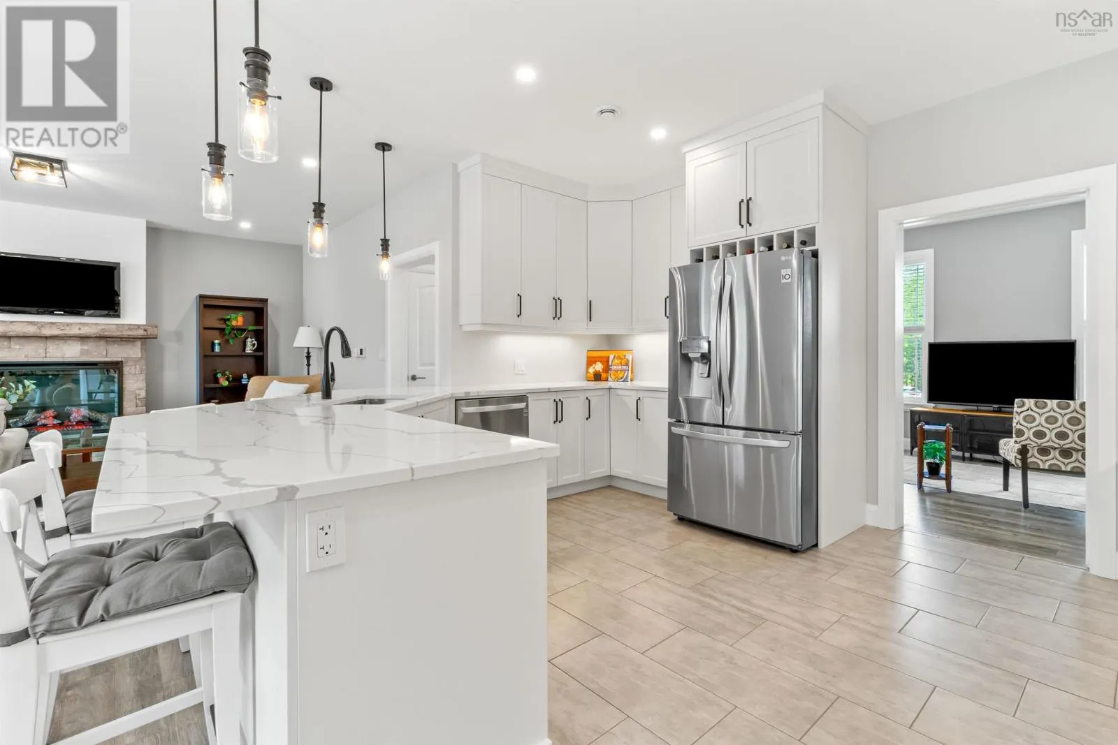379 Meadow View Way