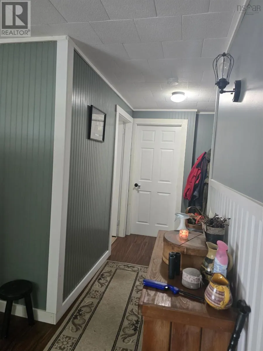 19 River Road