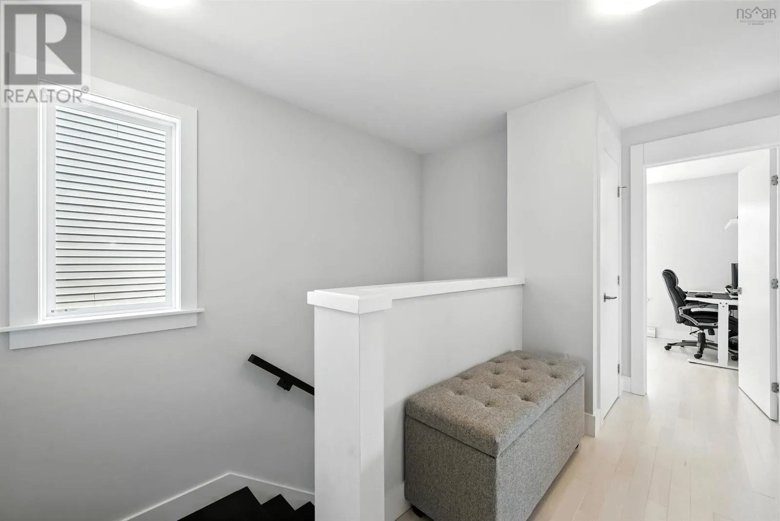 32 Travertine Court