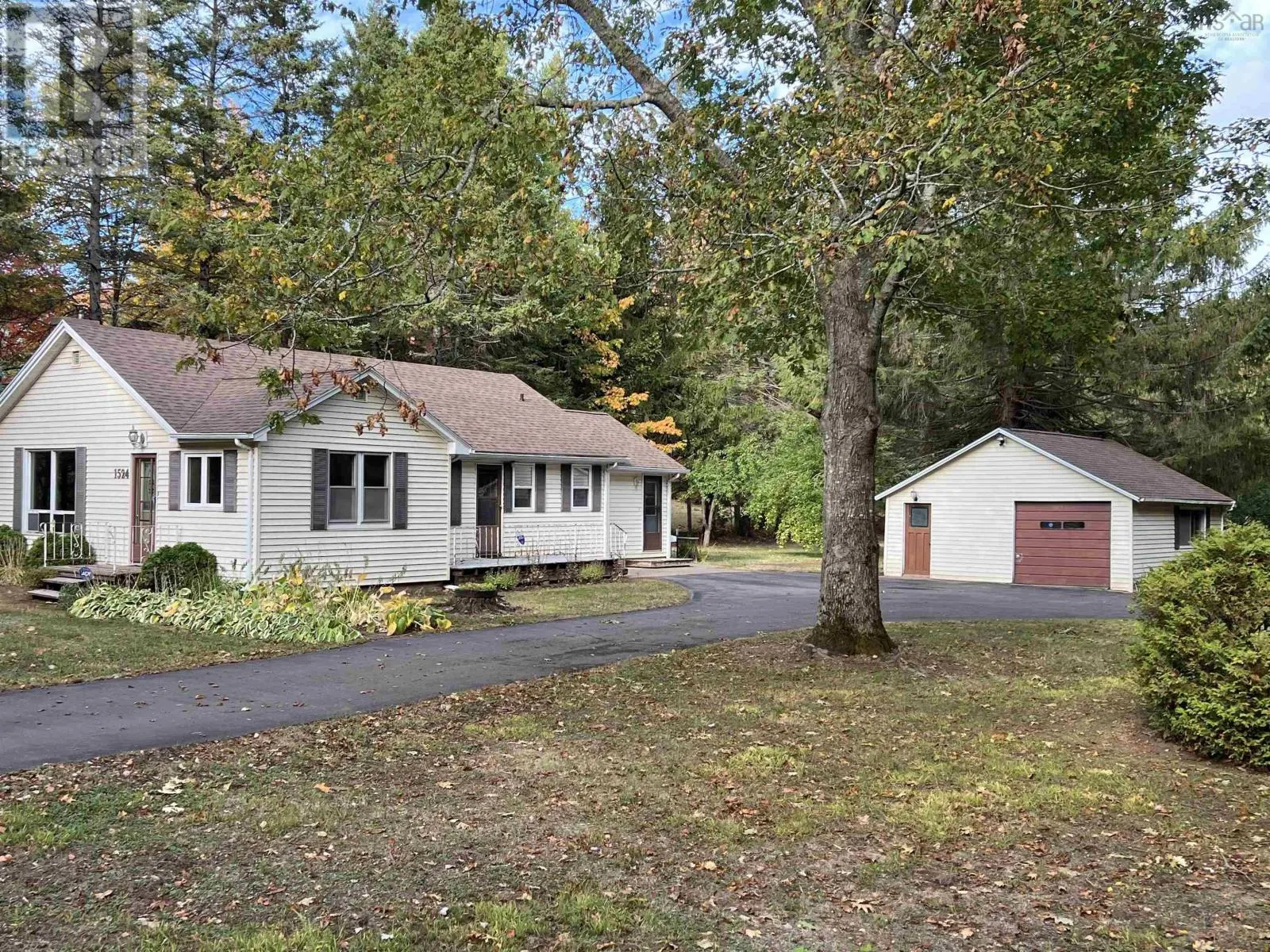 1524 Marshall Road