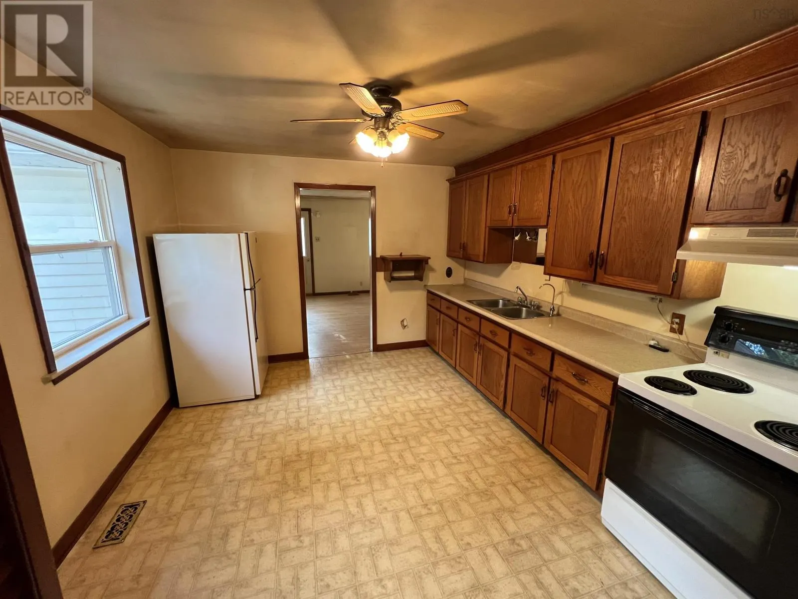 1524 Marshall Road