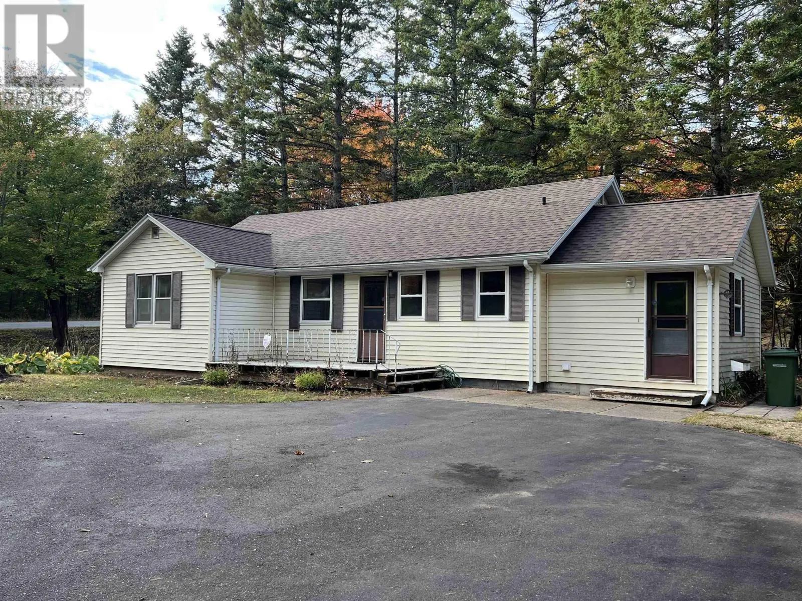 1524 Marshall Road