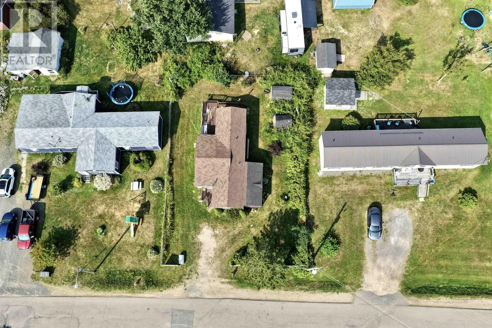 35 Allan J Memorial Avenue