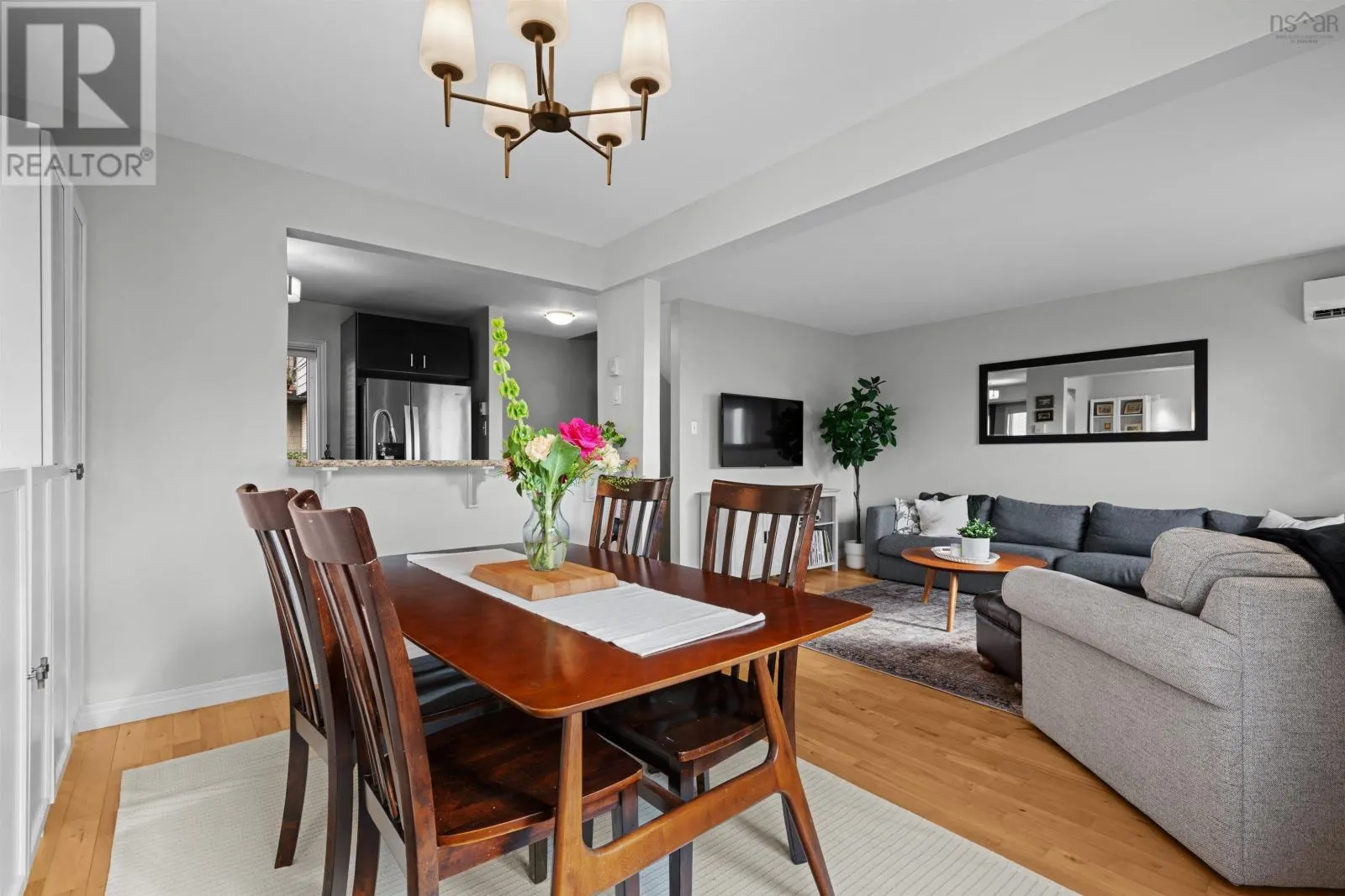 5929 Gainsborough Place