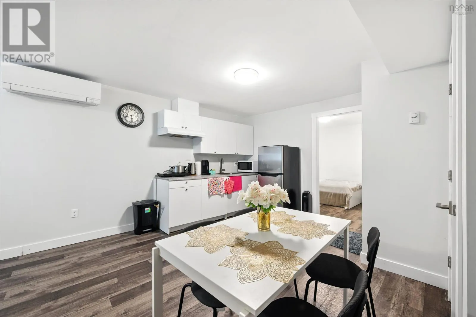 38 Quartz Drive