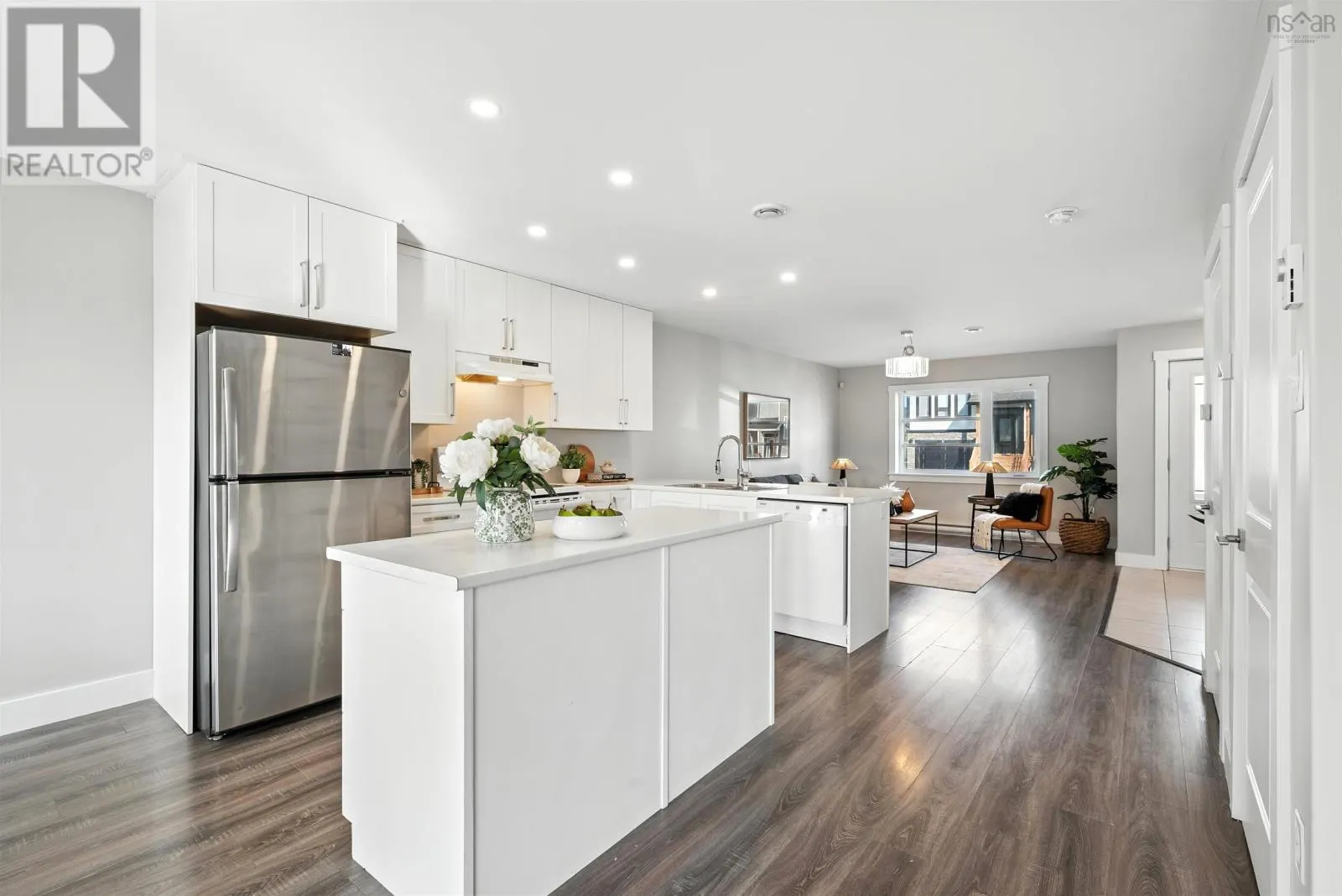 38 Quartz Drive