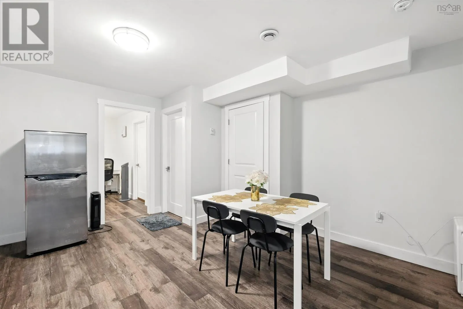38 Quartz Drive