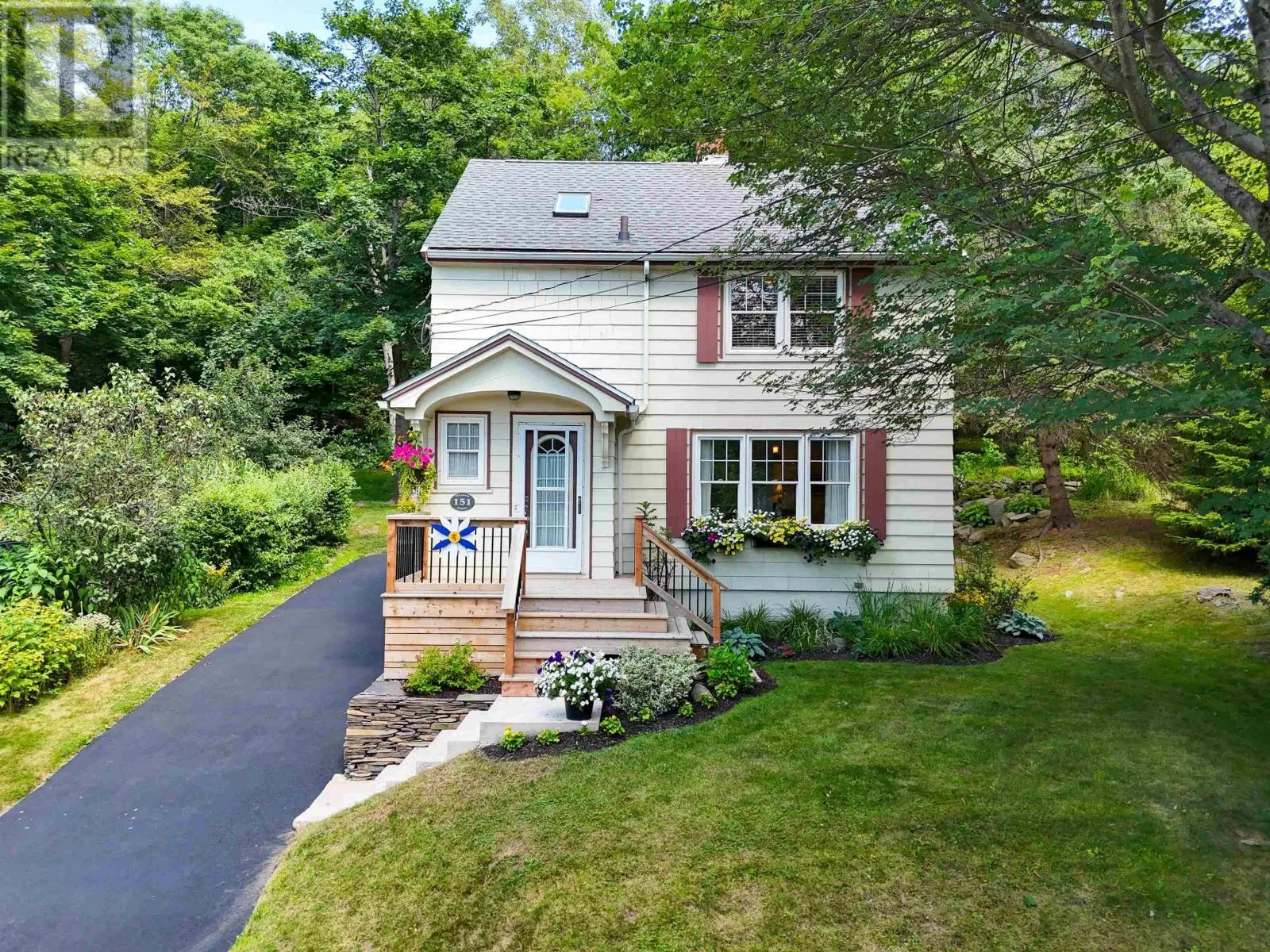 151 Pleasant Street