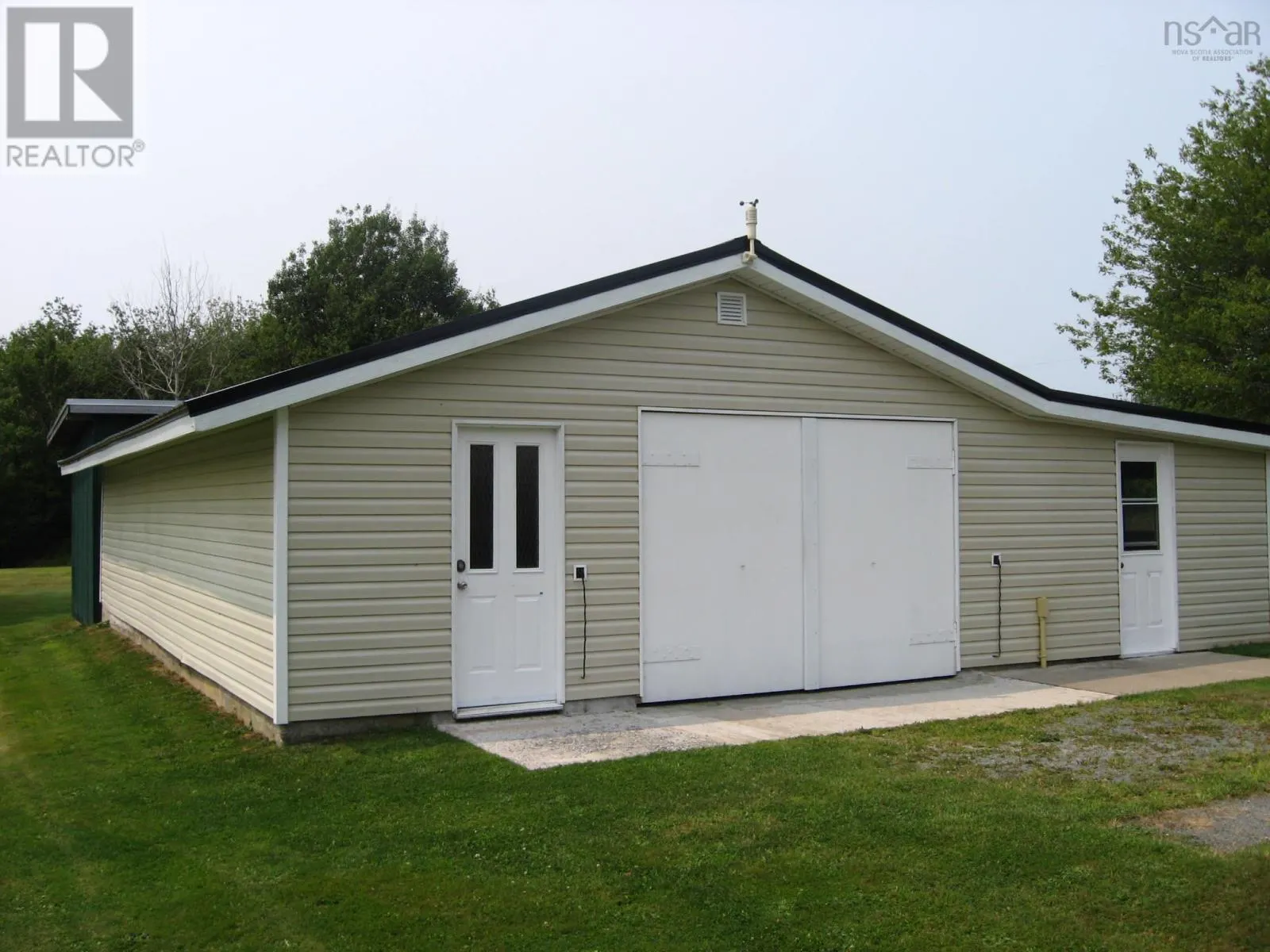 2229 Shore Road