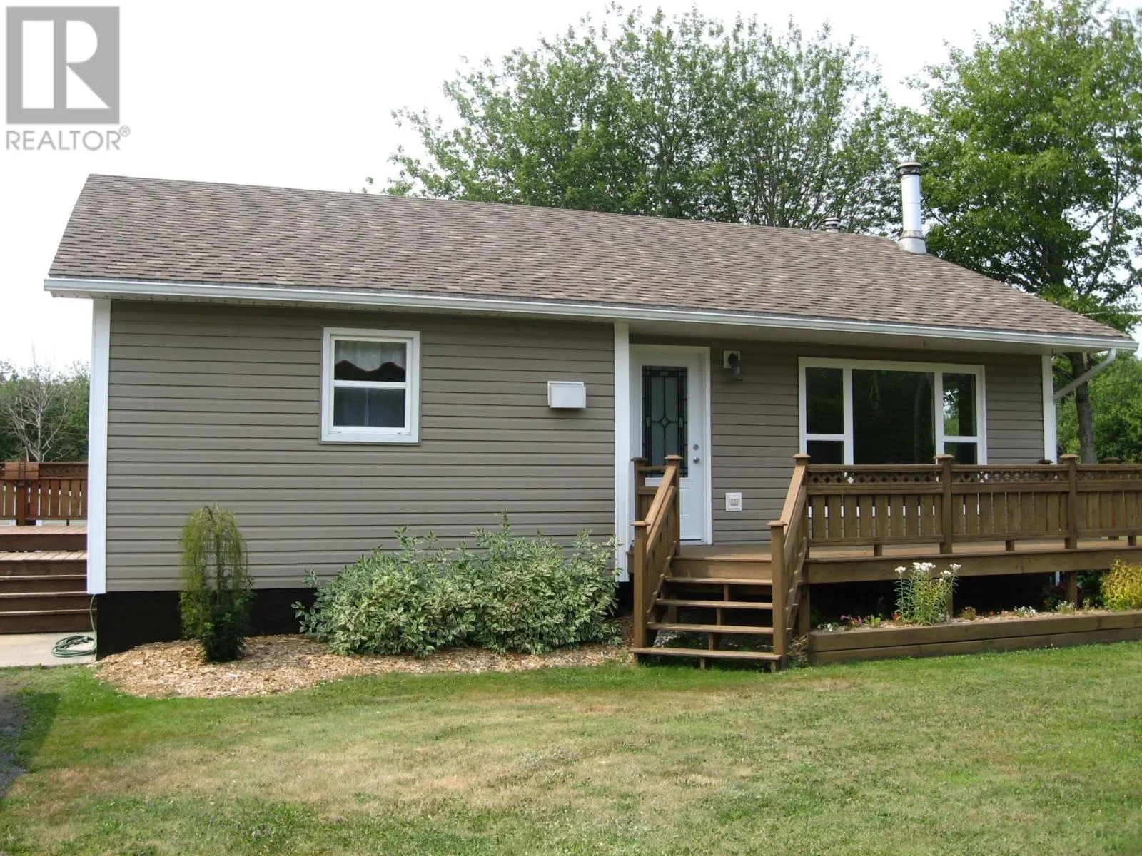2229 Shore Road