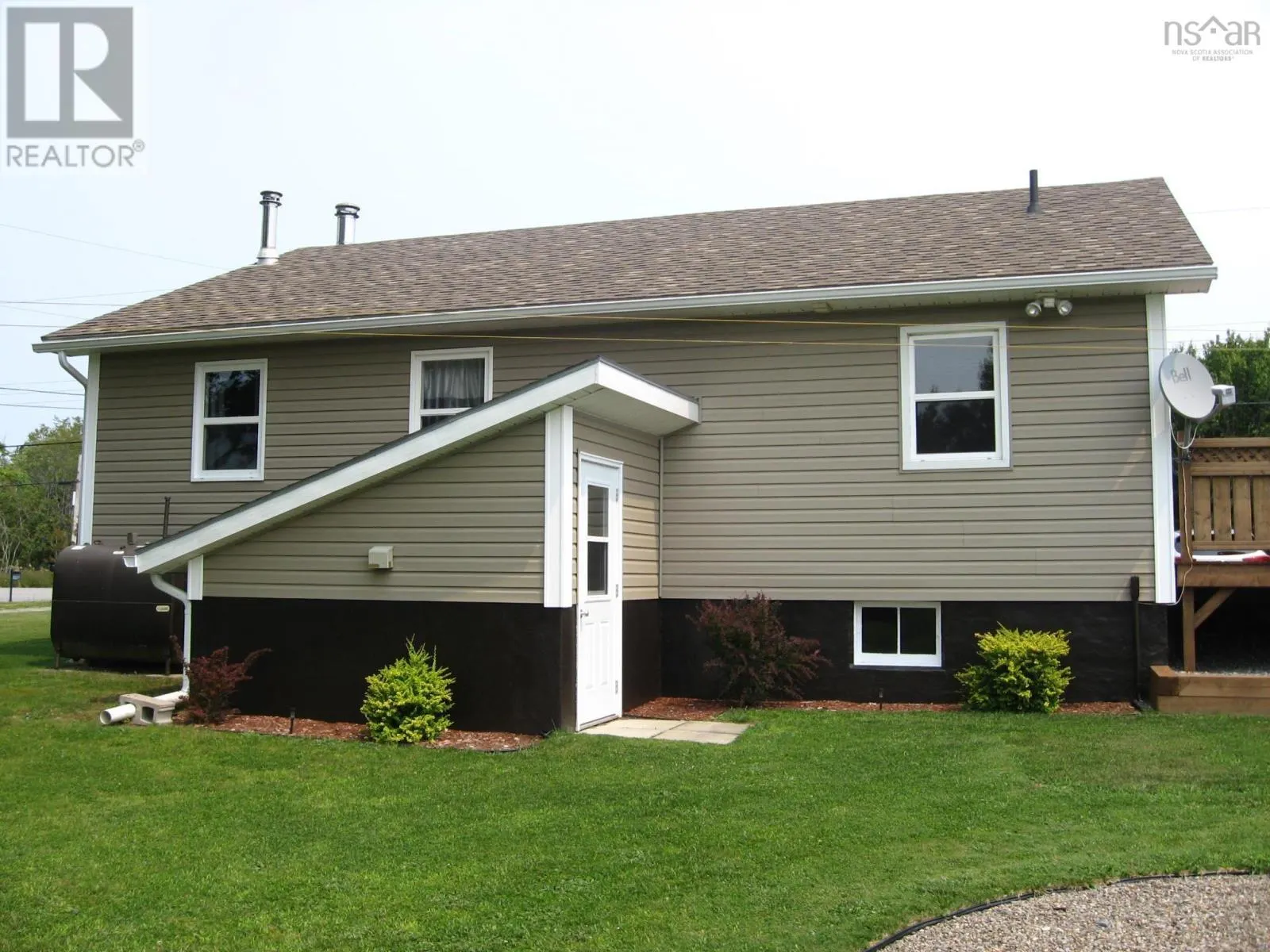 2229 Shore Road