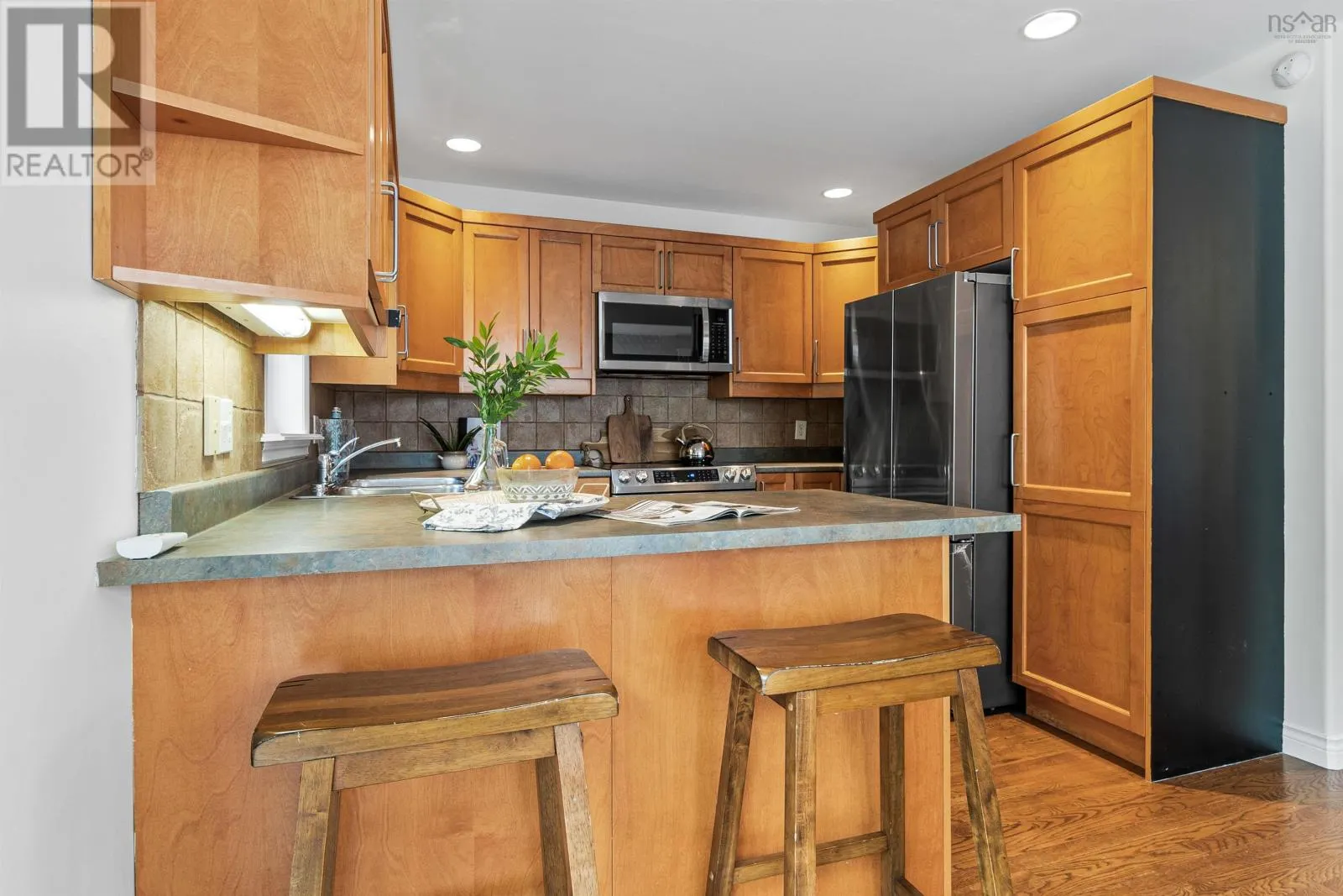 332 Oceanview Drive