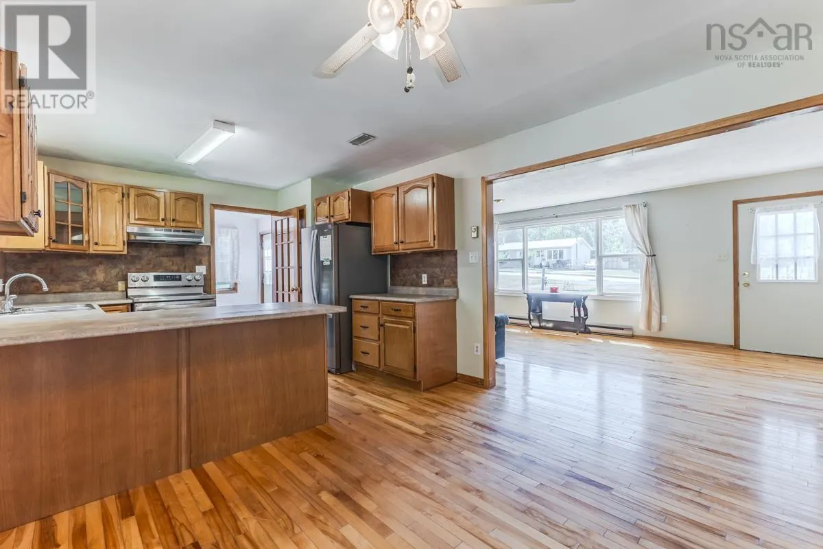 140 SPRUCE Drive