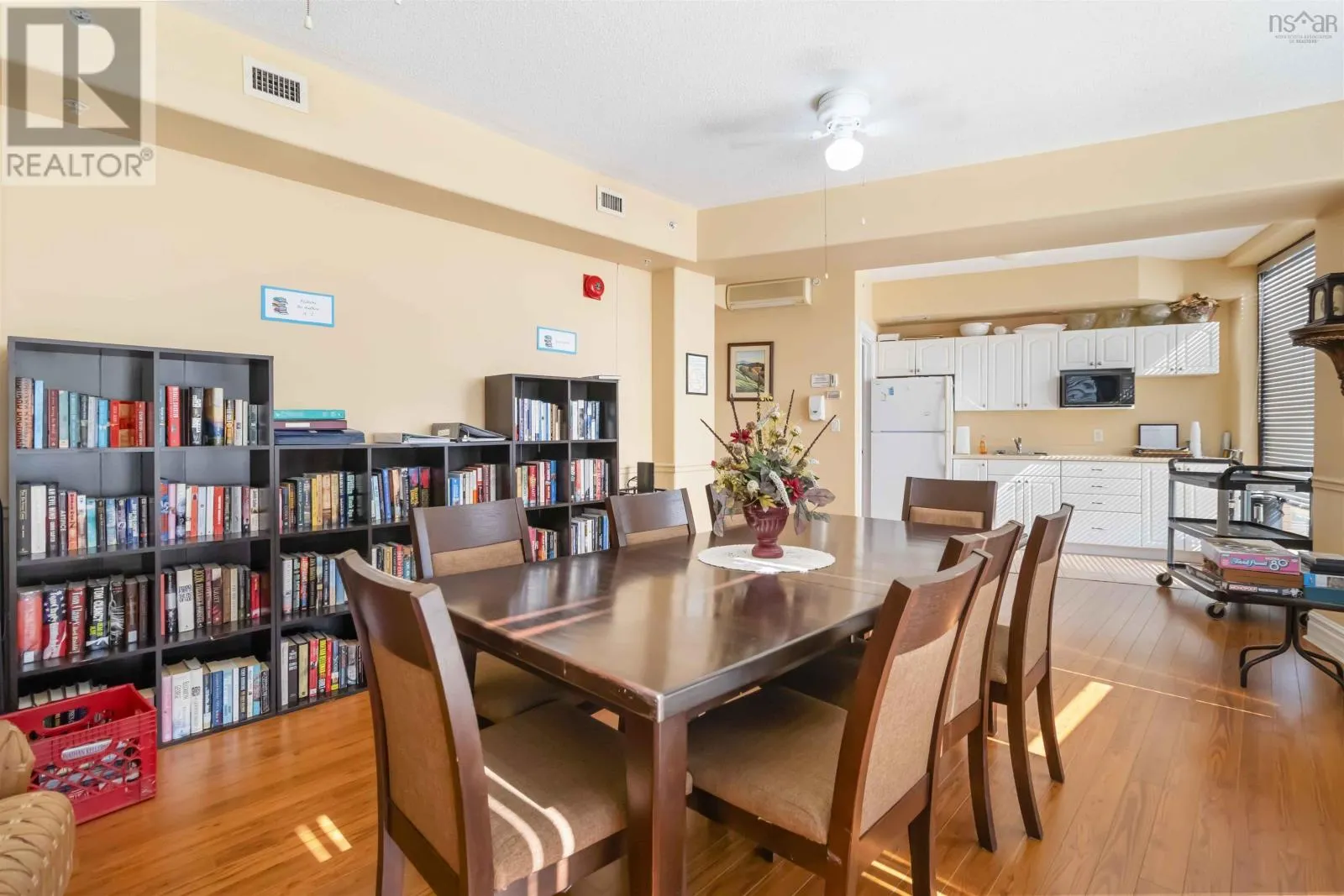 413 767 Parkland Drive