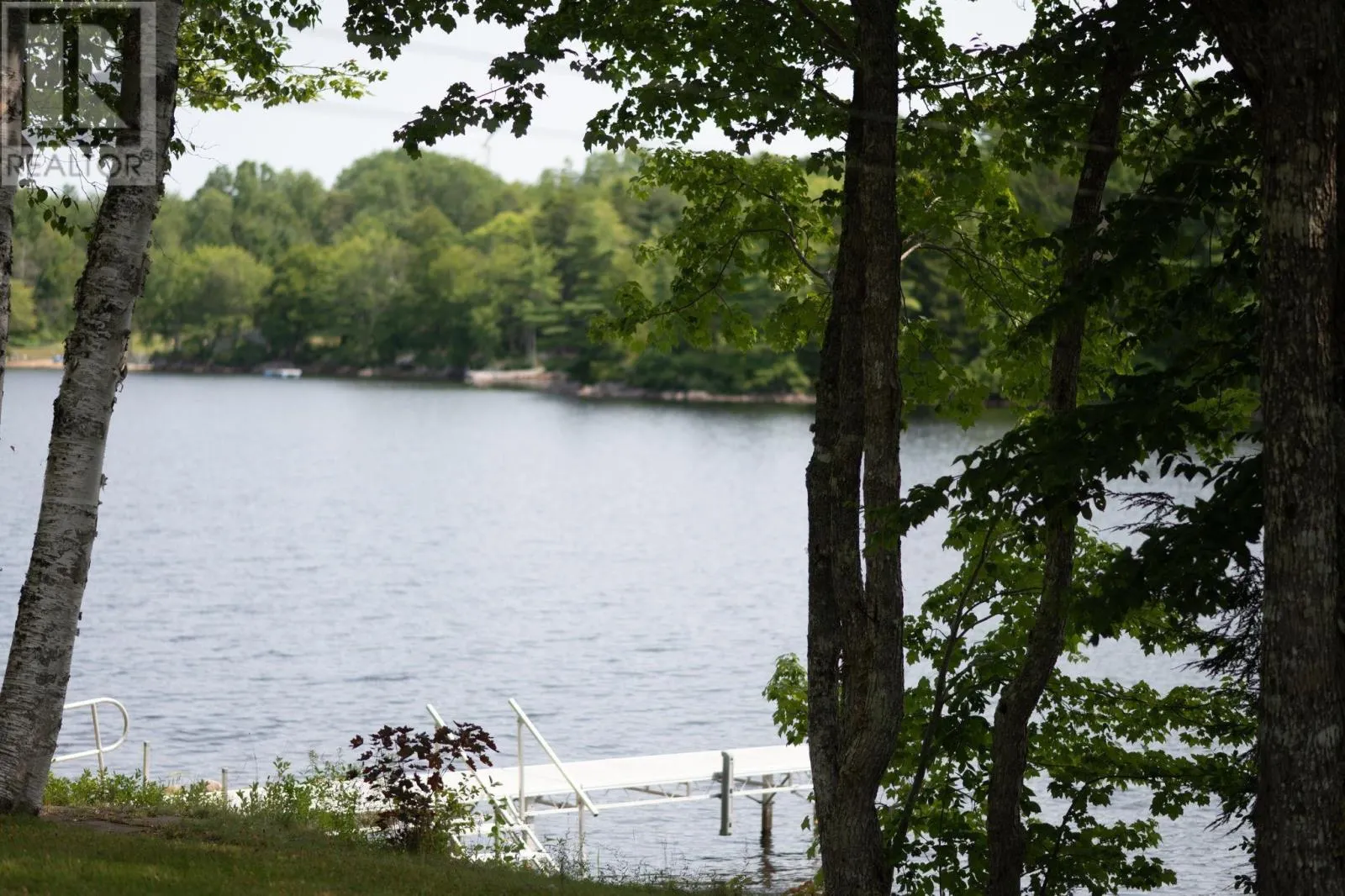 88 Lake Lewis Lane