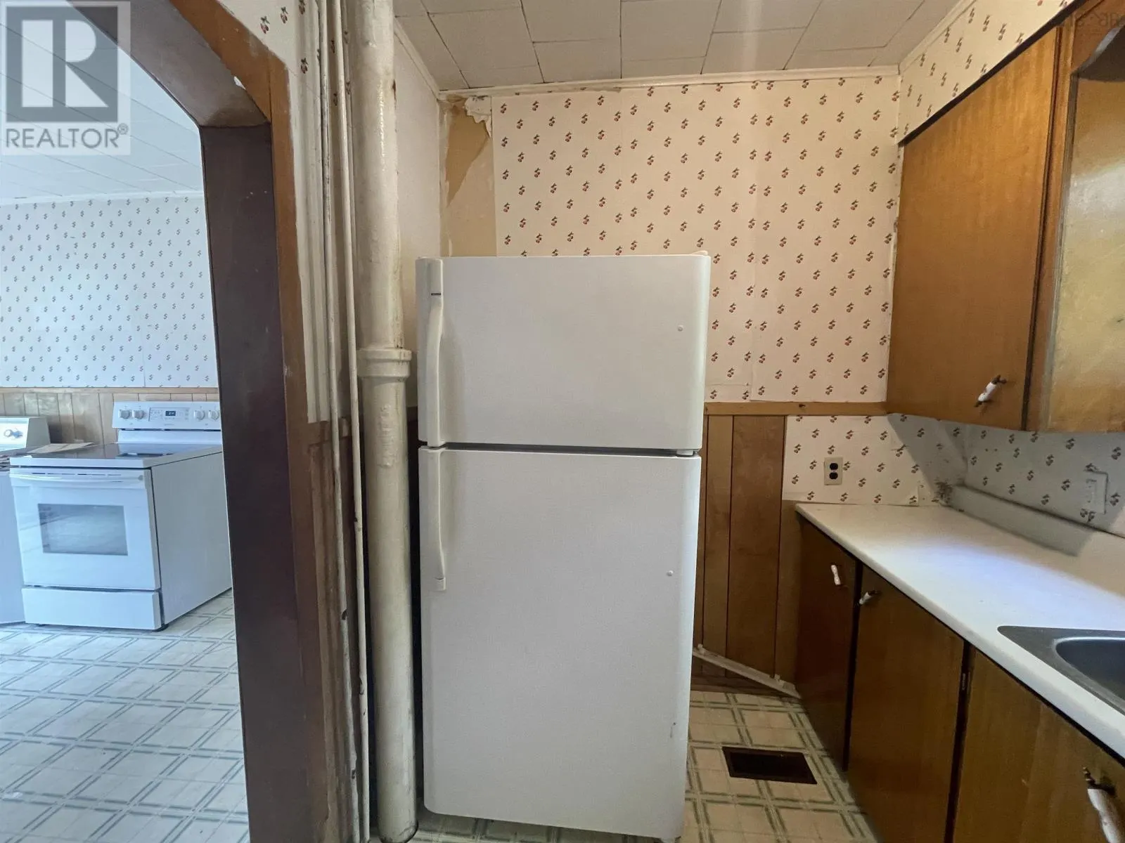 58 Seventh Street|58 7th Street
