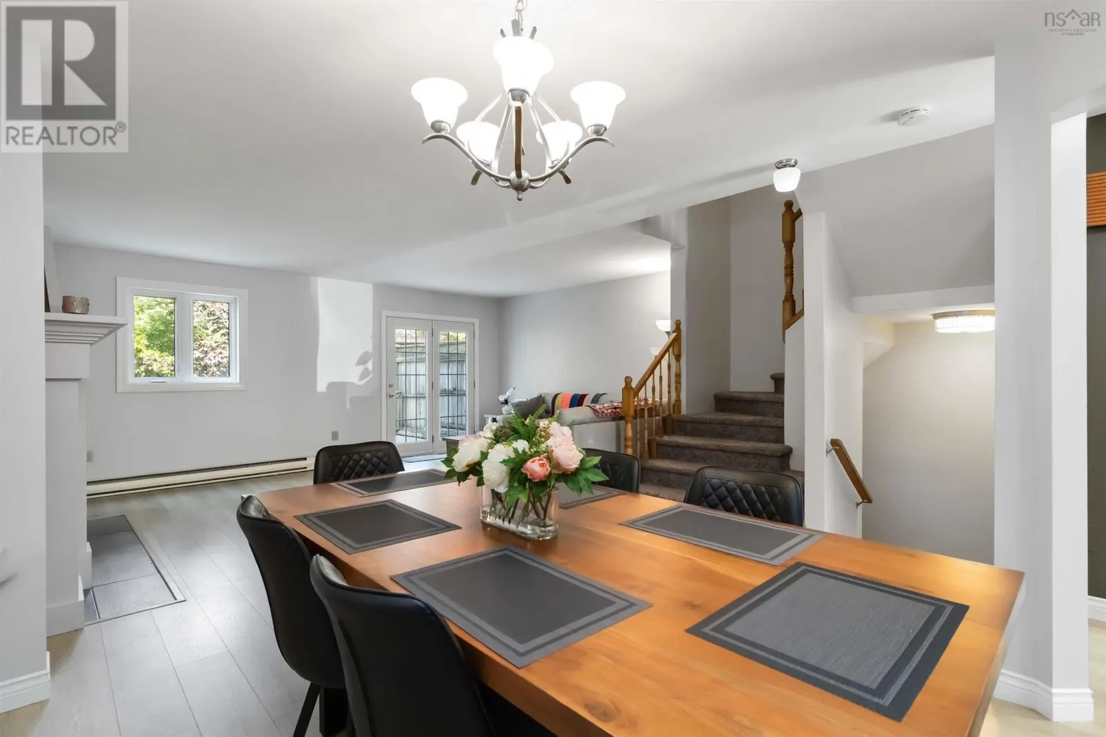 34 Trailwood Place