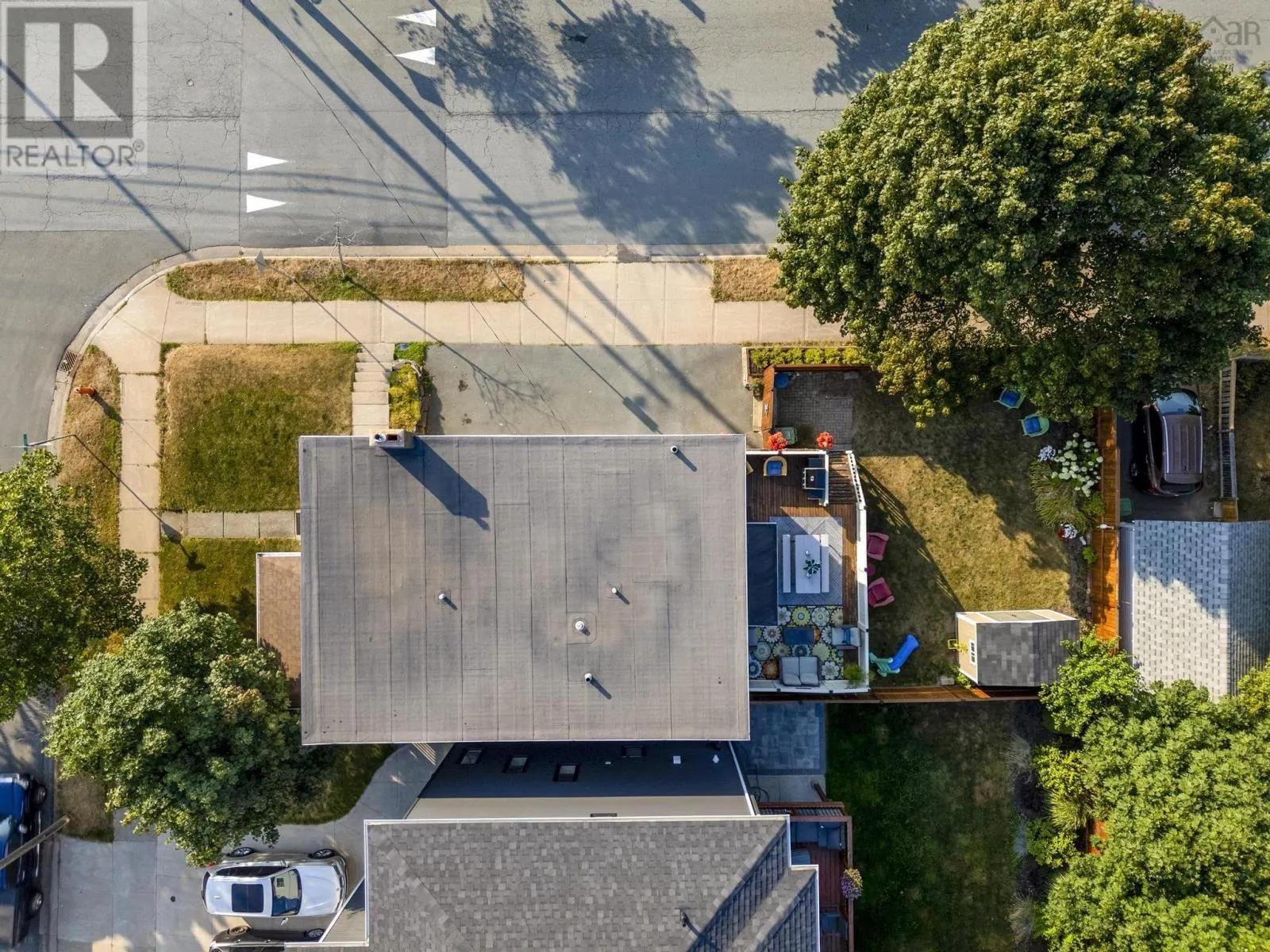 3707 Rosemeade Avenue