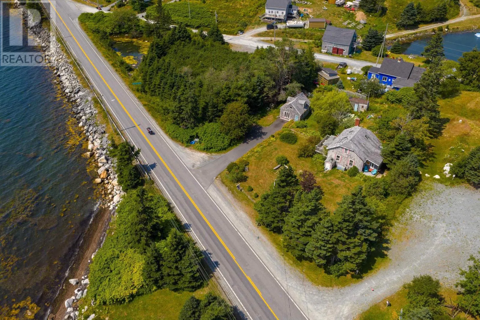 10293 Highway 7
