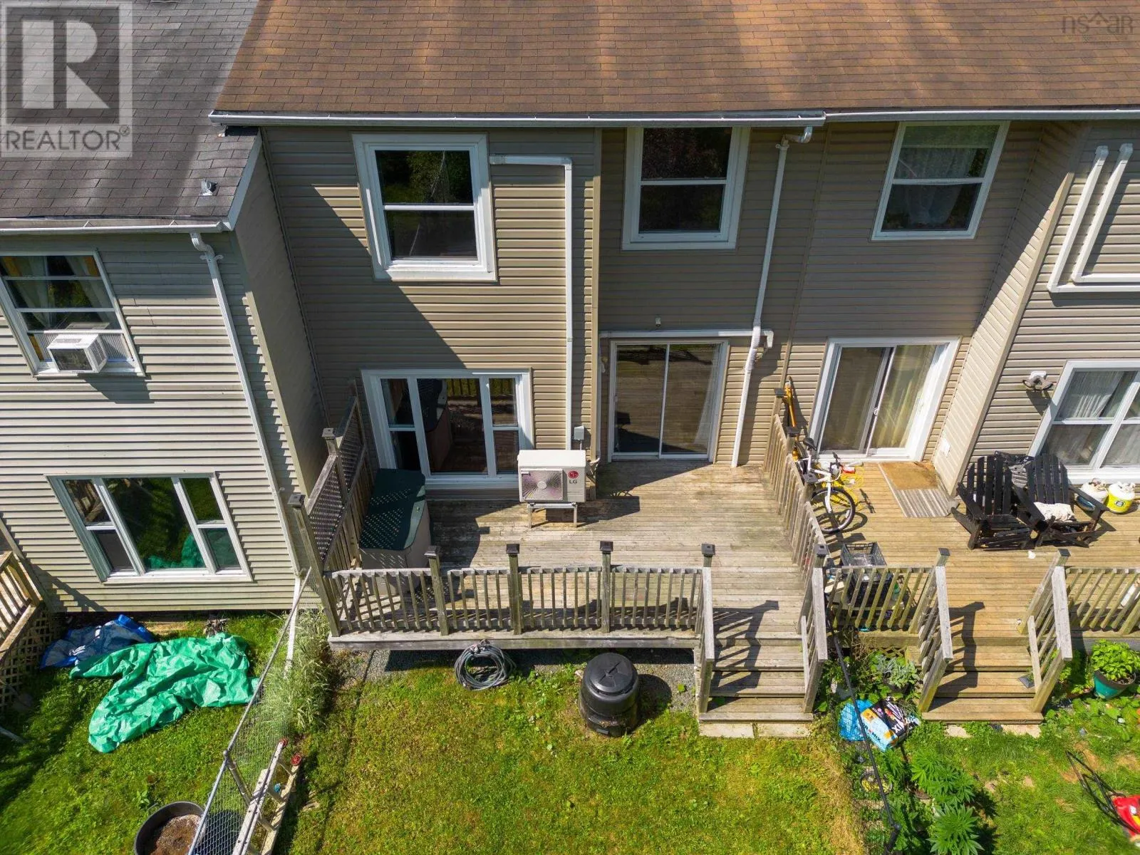37 Circassion Drive