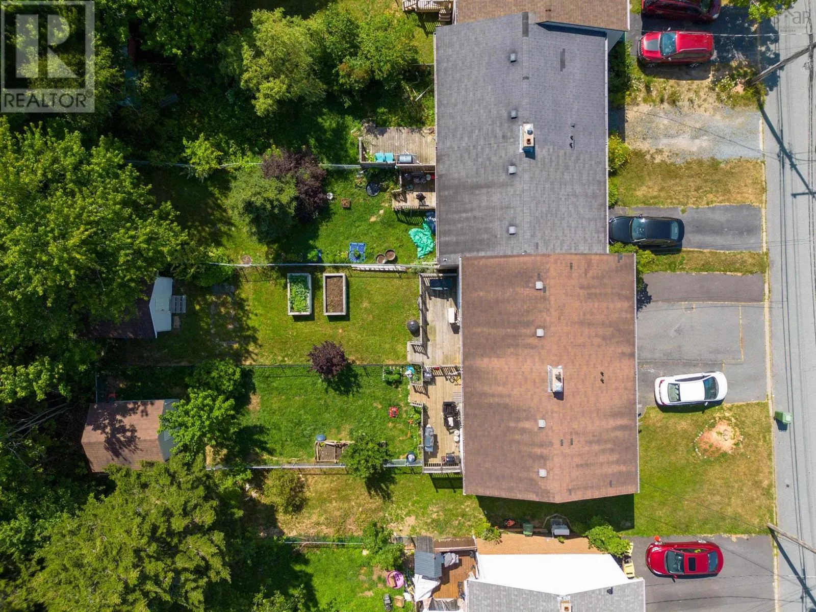 37 Circassion Drive