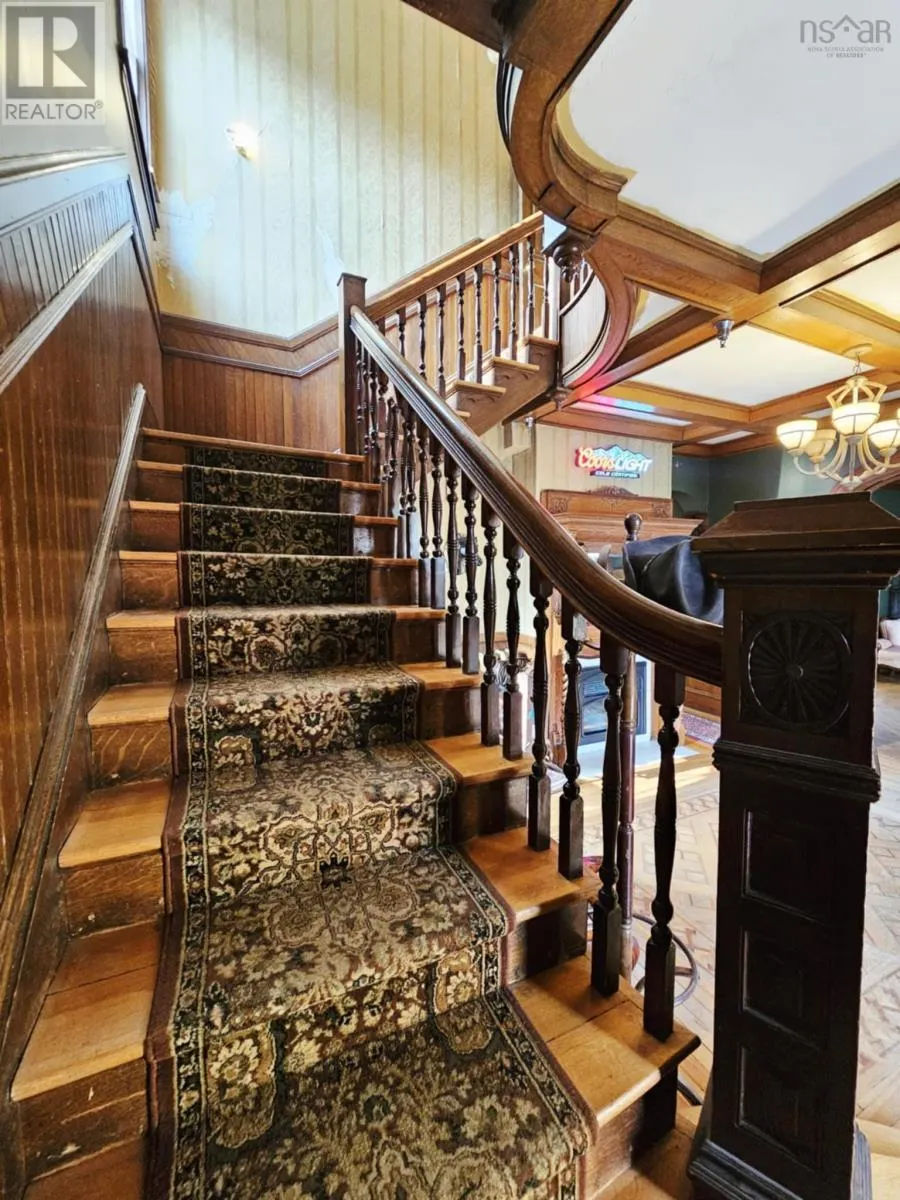 435 Prince Street