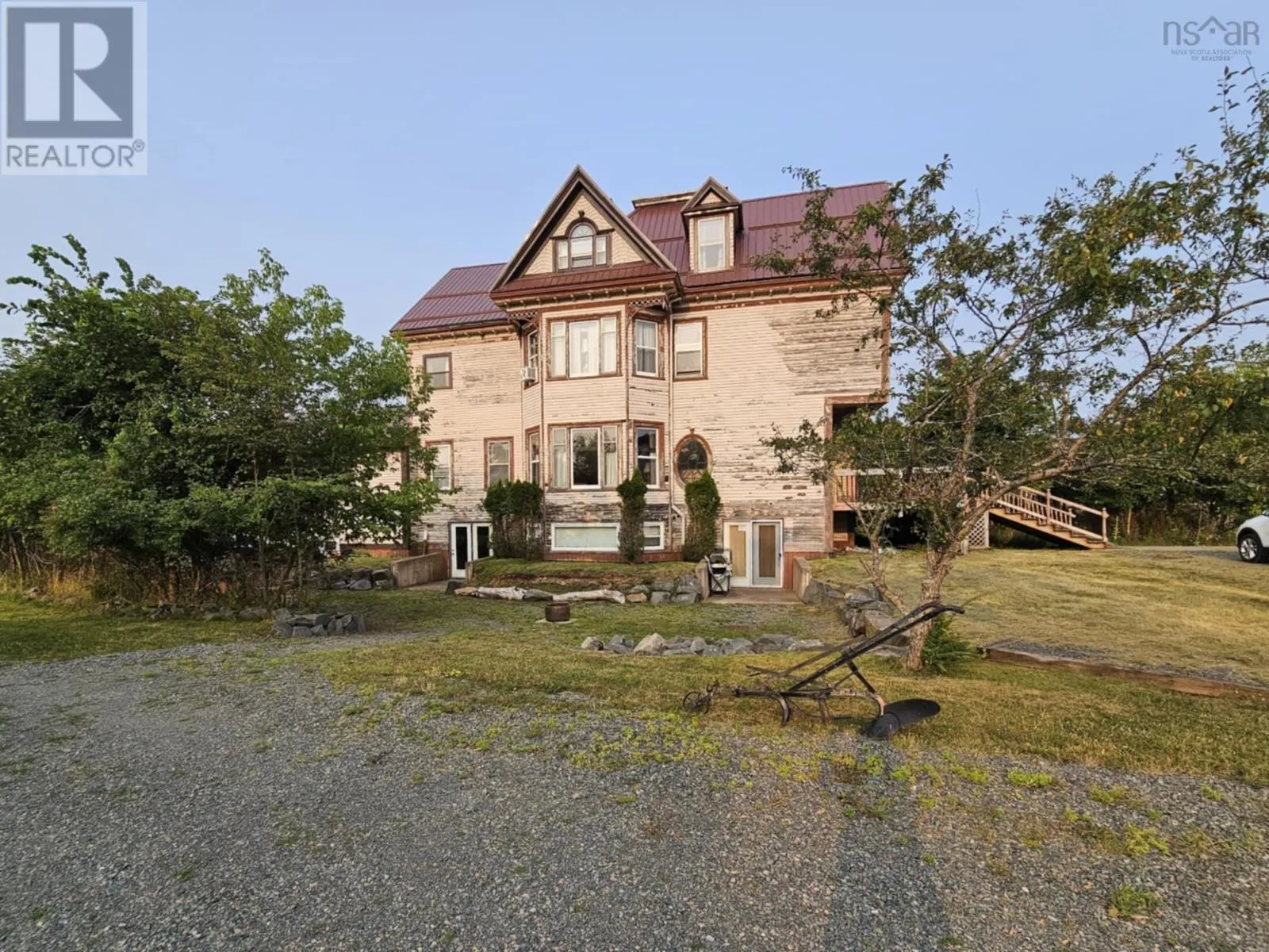 435 Prince Street