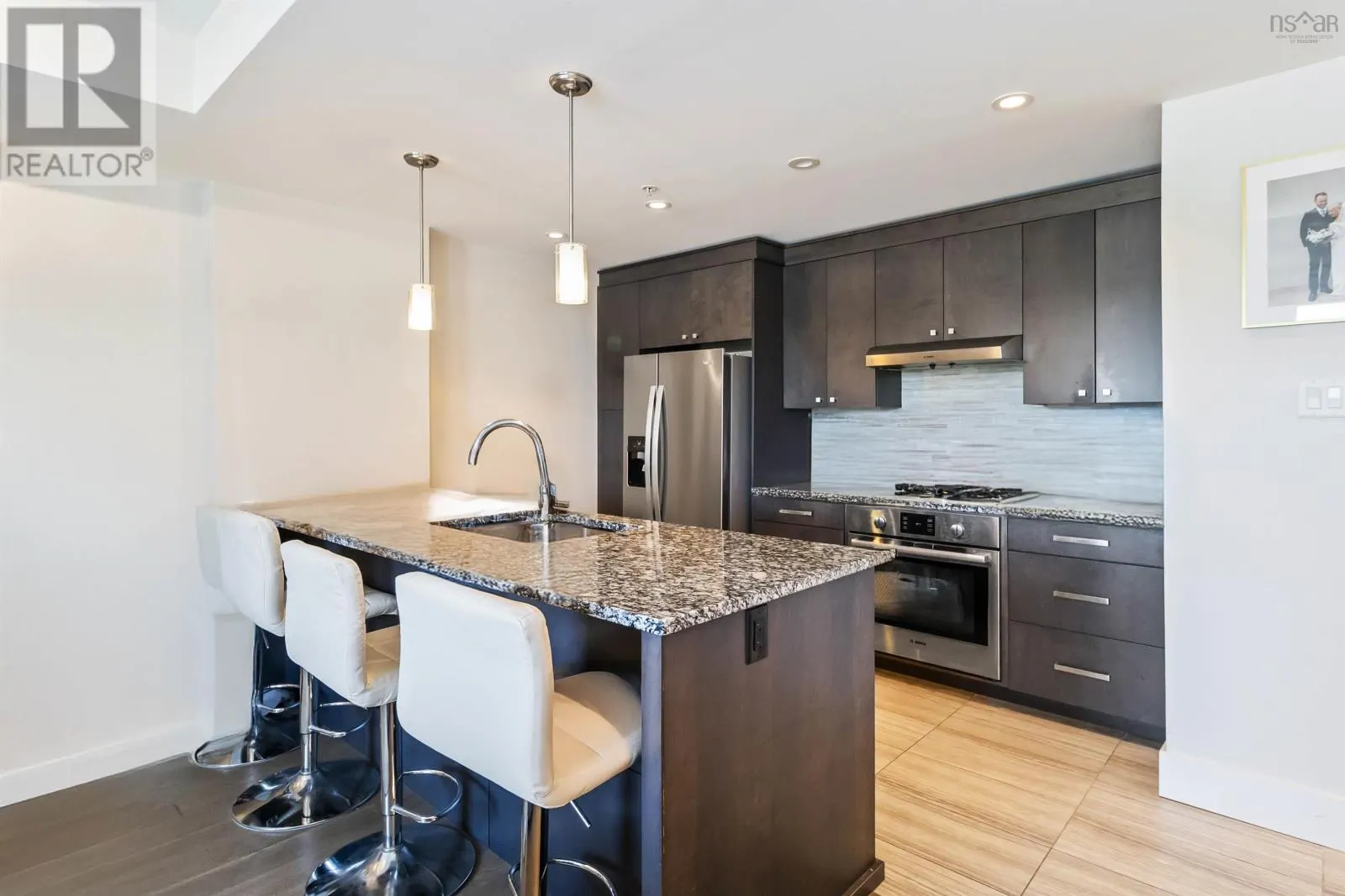 701 67 Kings Wharf Place