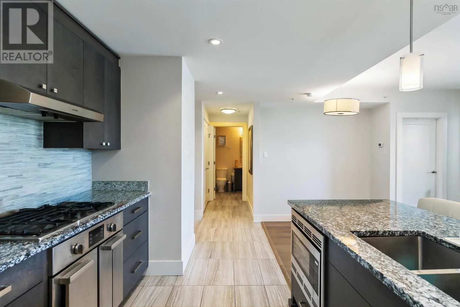 701 67 Kings Wharf Place