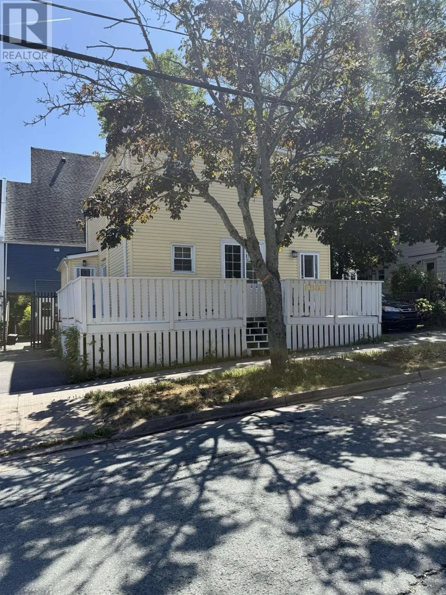 5526 Charles Street