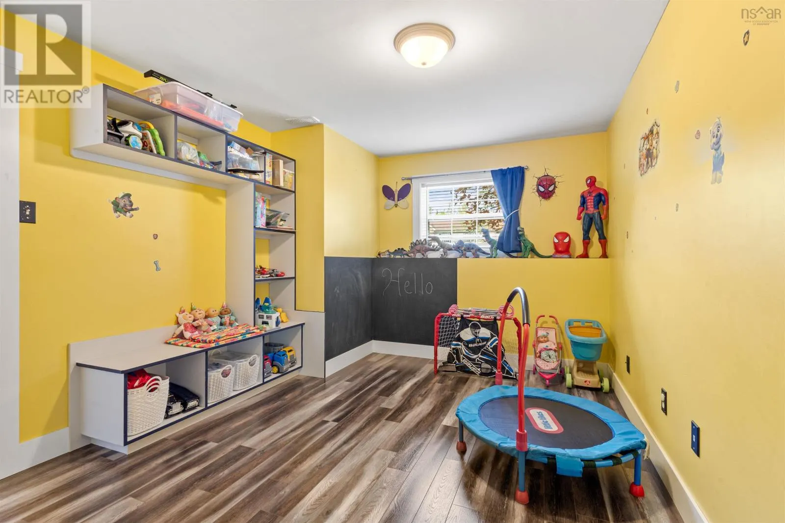 76 Poplar Drive
