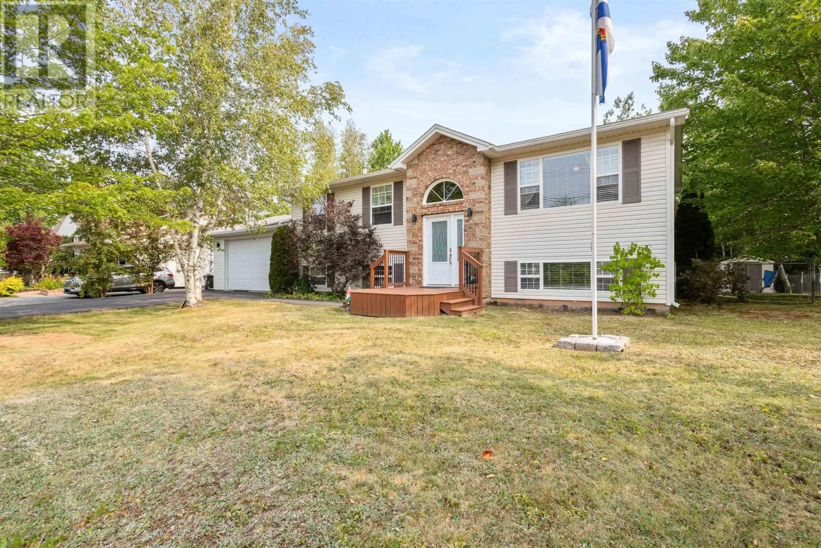 76 Poplar Drive