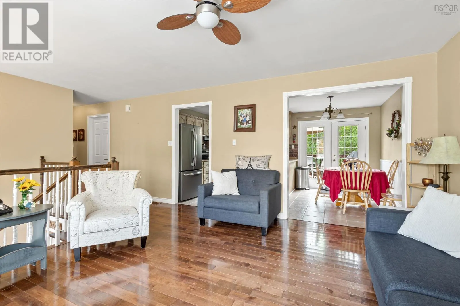 76 Poplar Drive