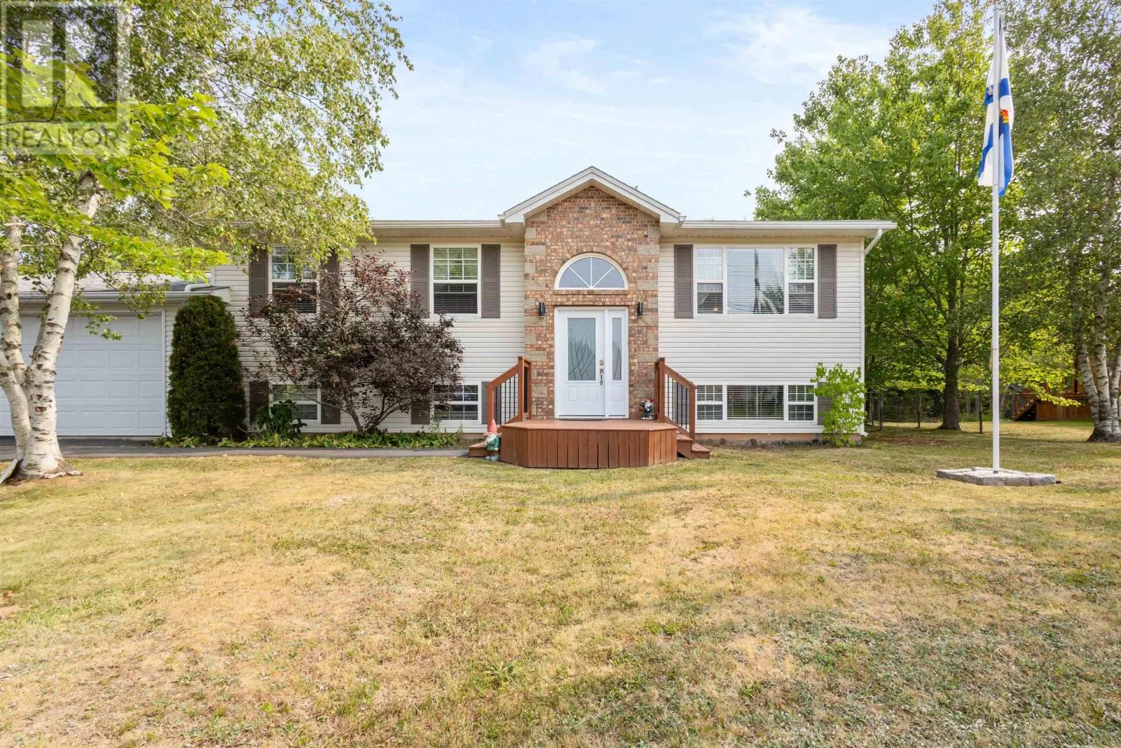 76 Poplar Drive