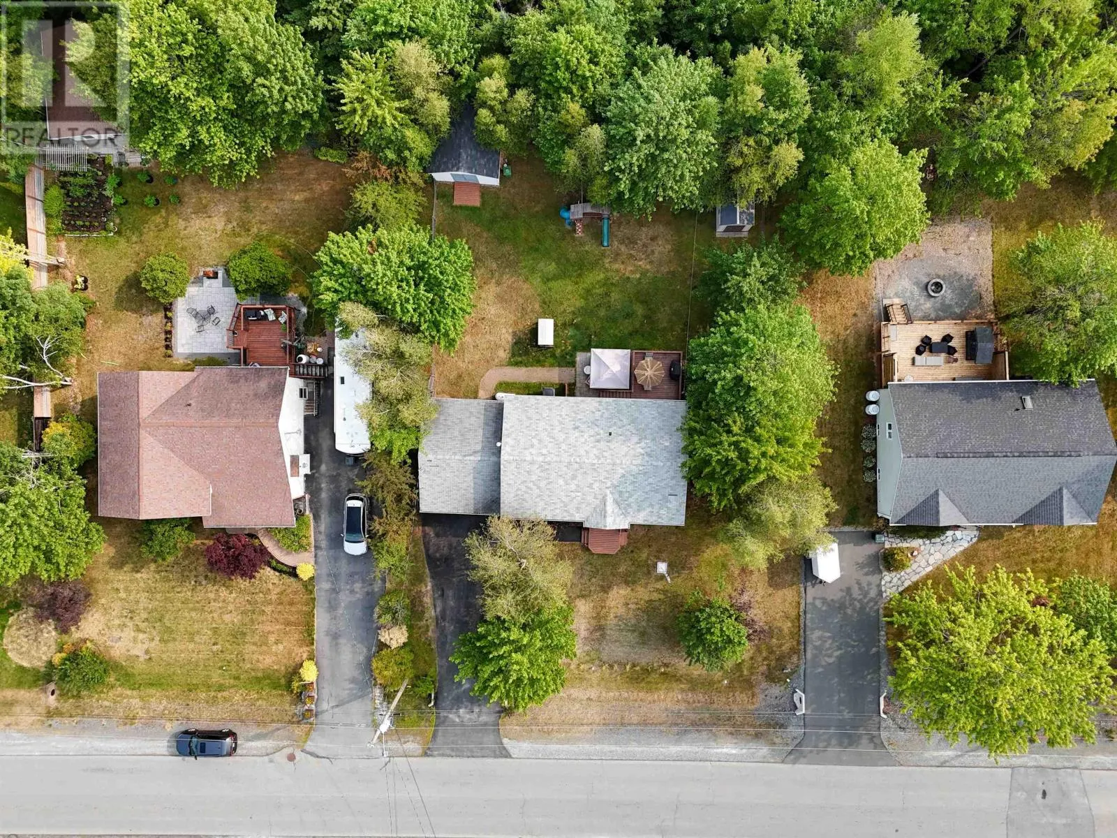 76 Poplar Drive