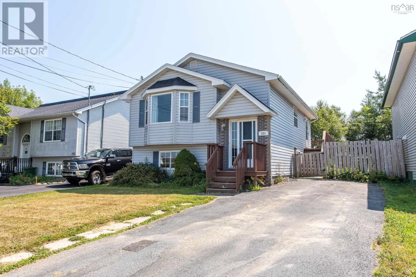 251 Melrose Crescent