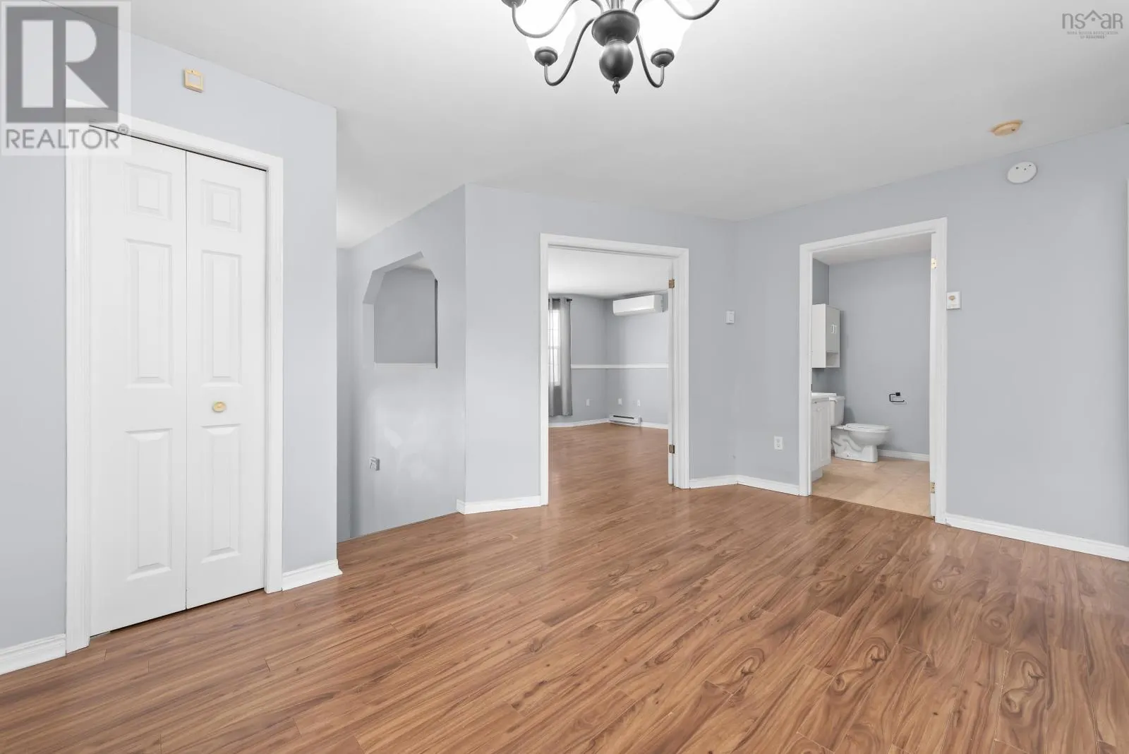 251 Melrose Crescent