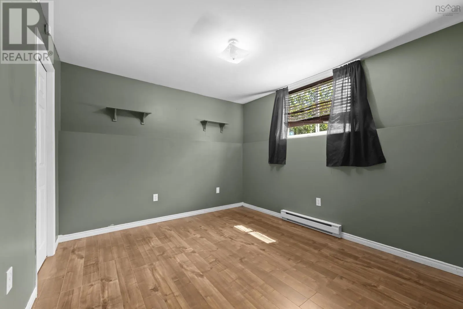 251 Melrose Crescent