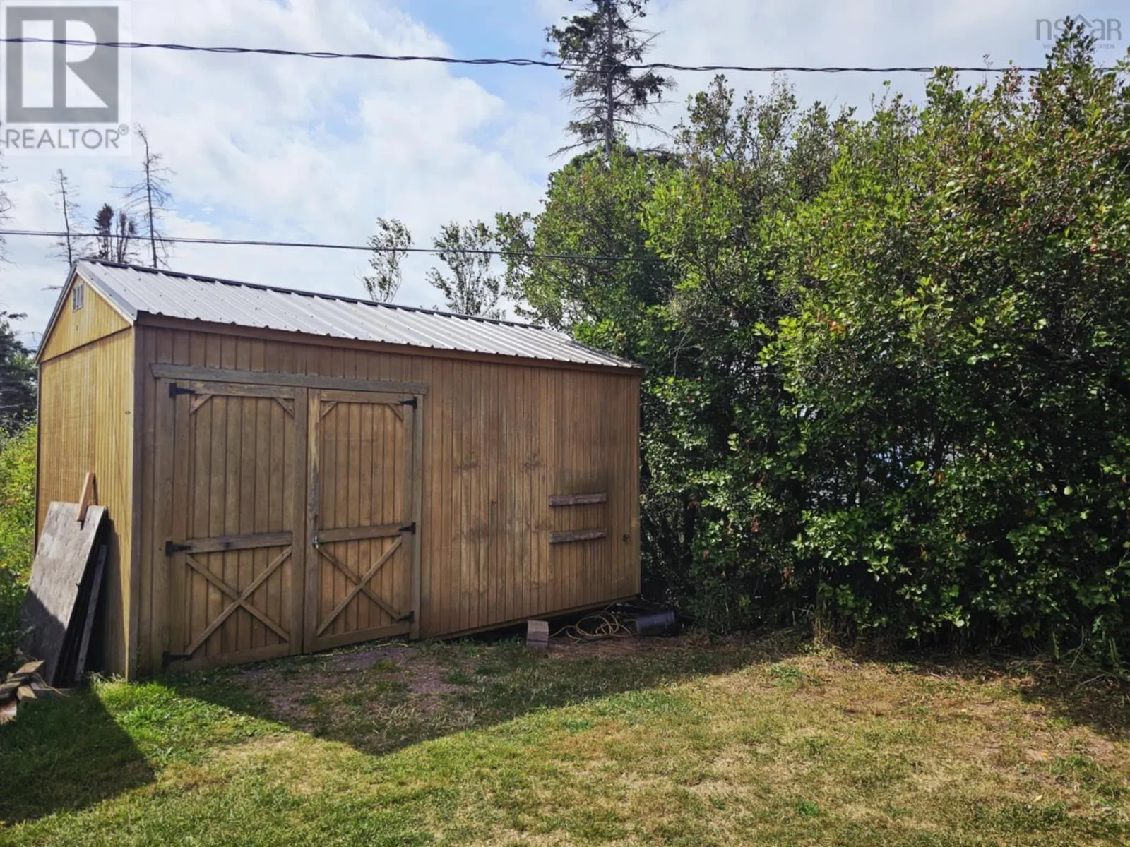 41 Periwinkle Lane
