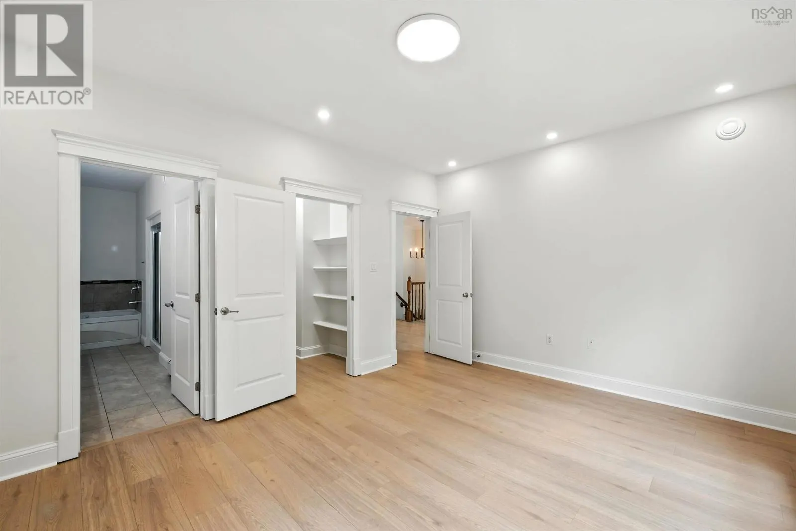 185 Carnoustie Drive
