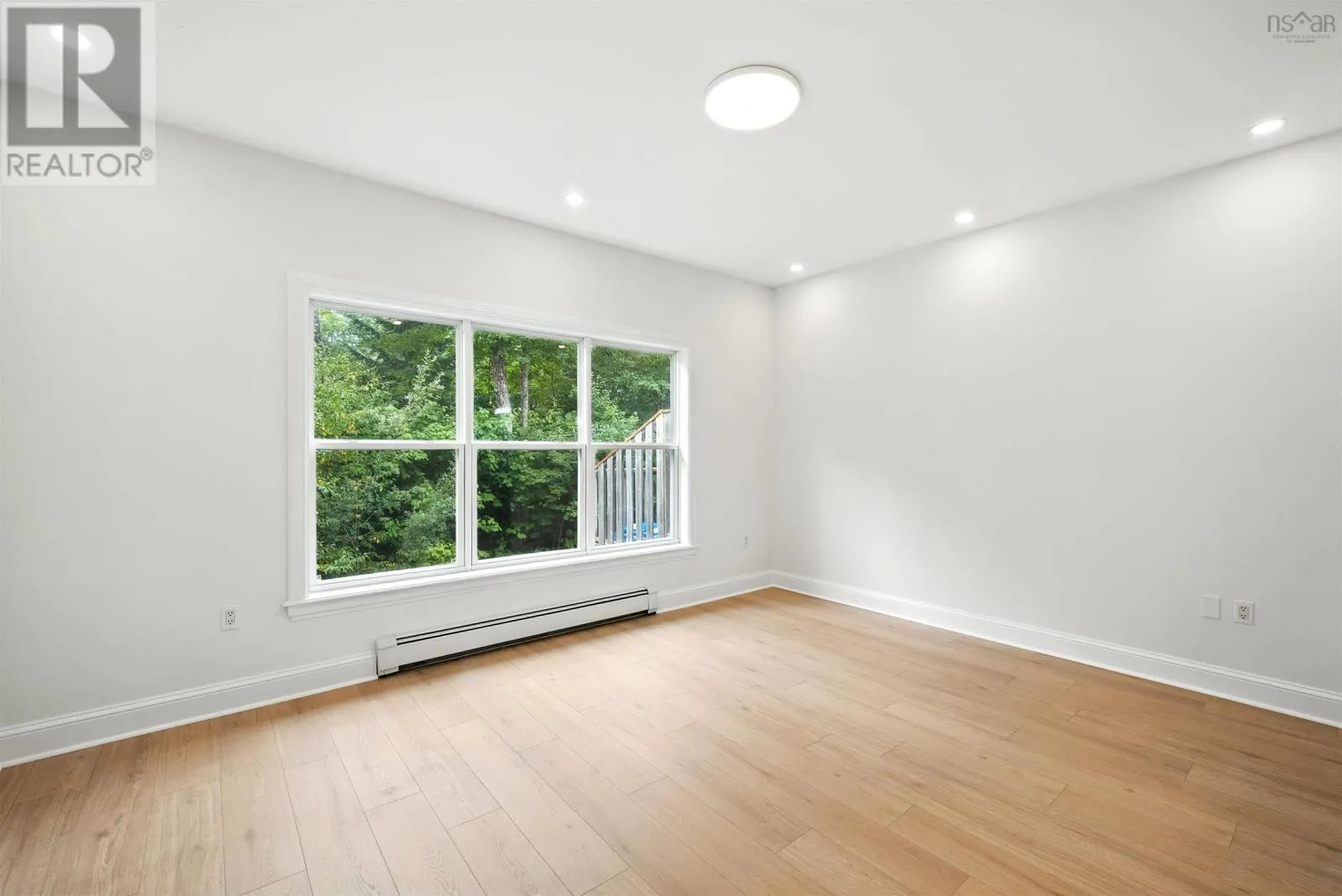 185 Carnoustie Drive