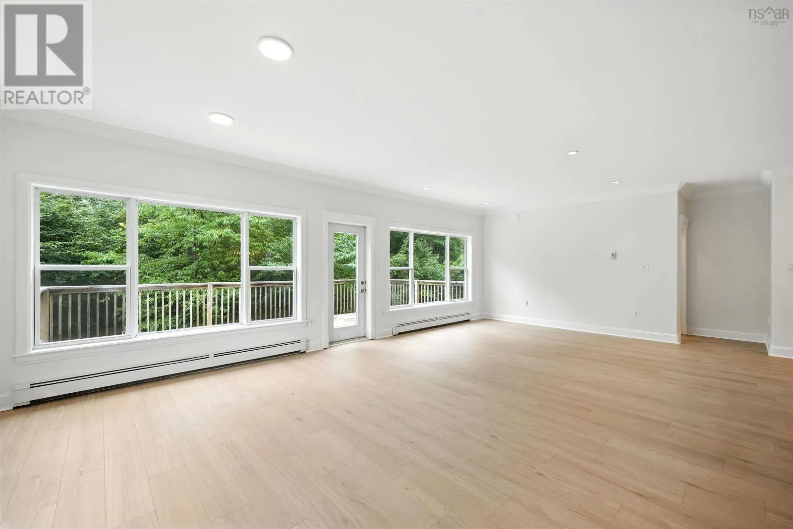 185 Carnoustie Drive