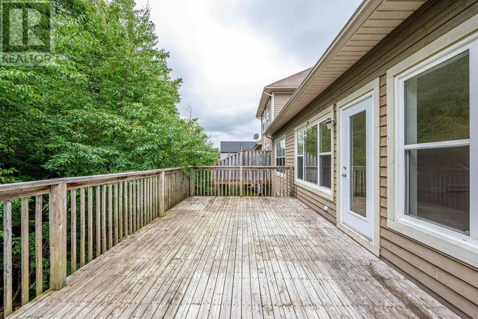 185 Carnoustie Drive