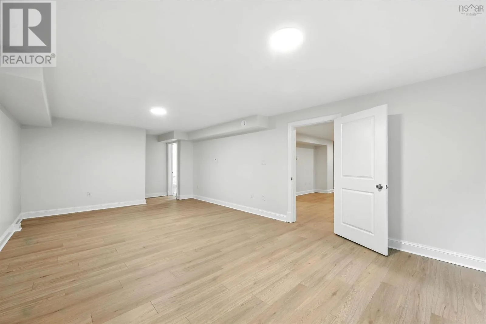 185 Carnoustie Drive
