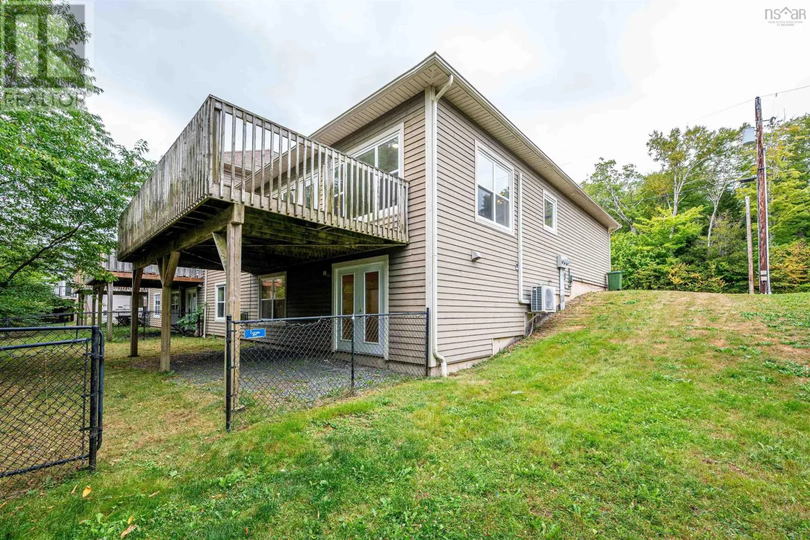 185 Carnoustie Drive