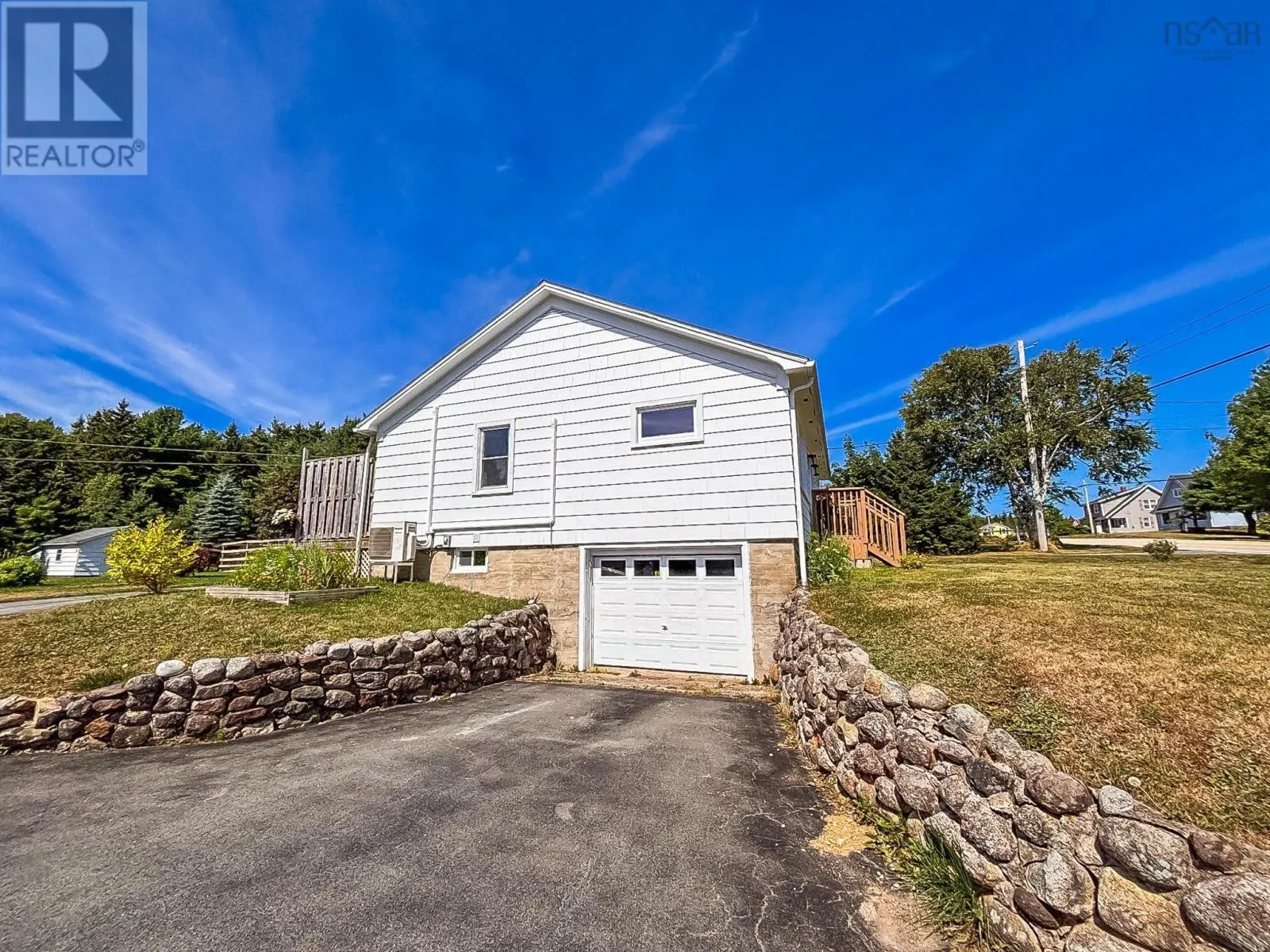 11407 Highway 3